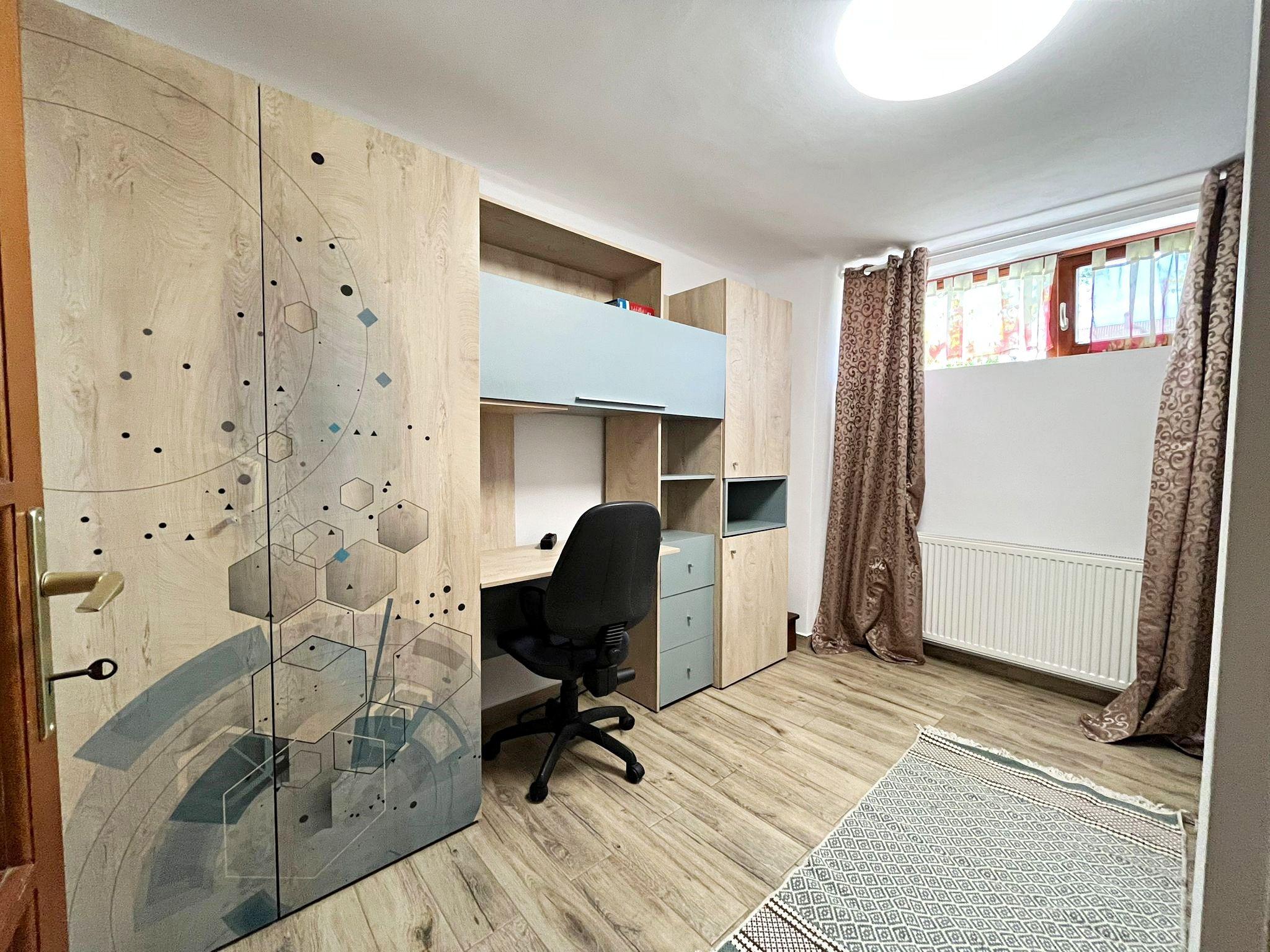 Apartament cu 2 camere de inchiriat zona Decebal, Oradea