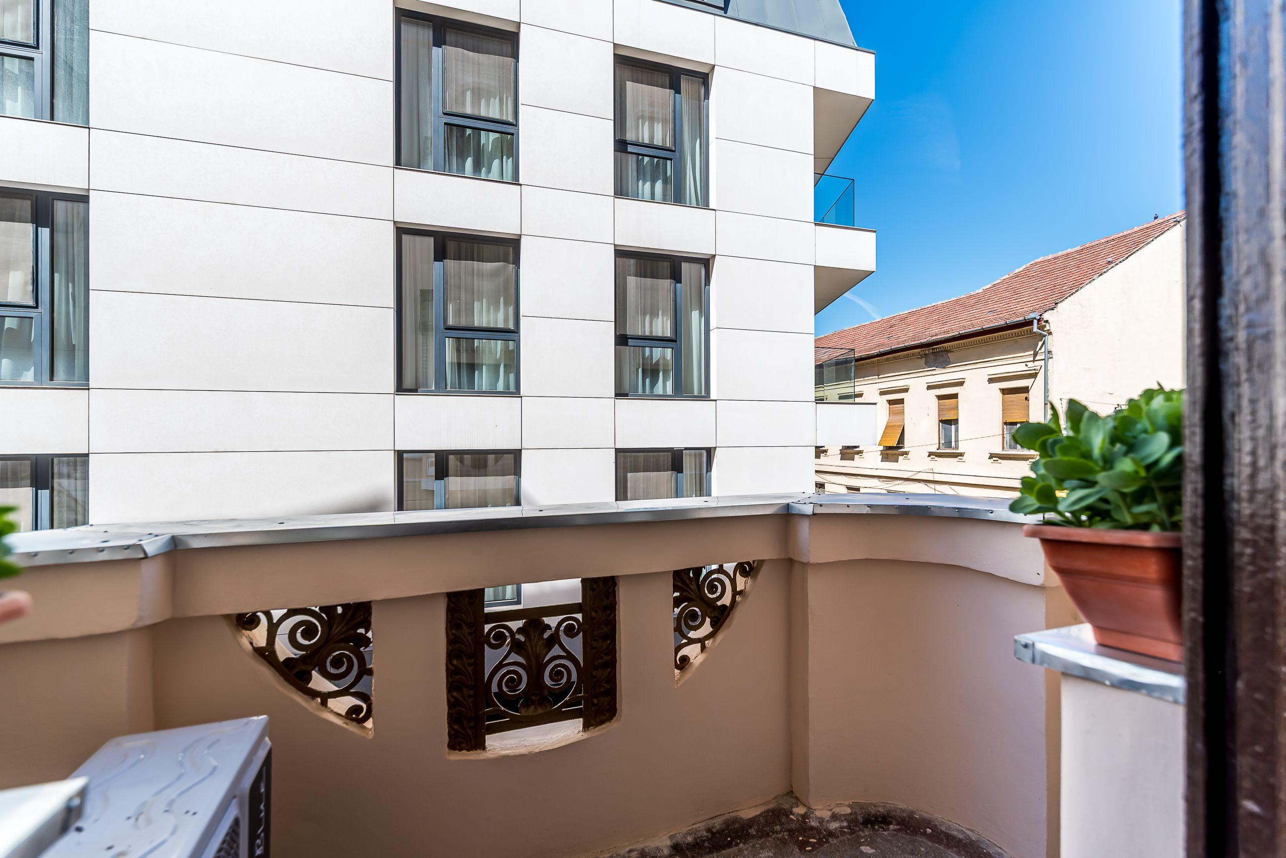 Apartament cu 2 camere în Palatul Bohuș - 0% COMISION - 1