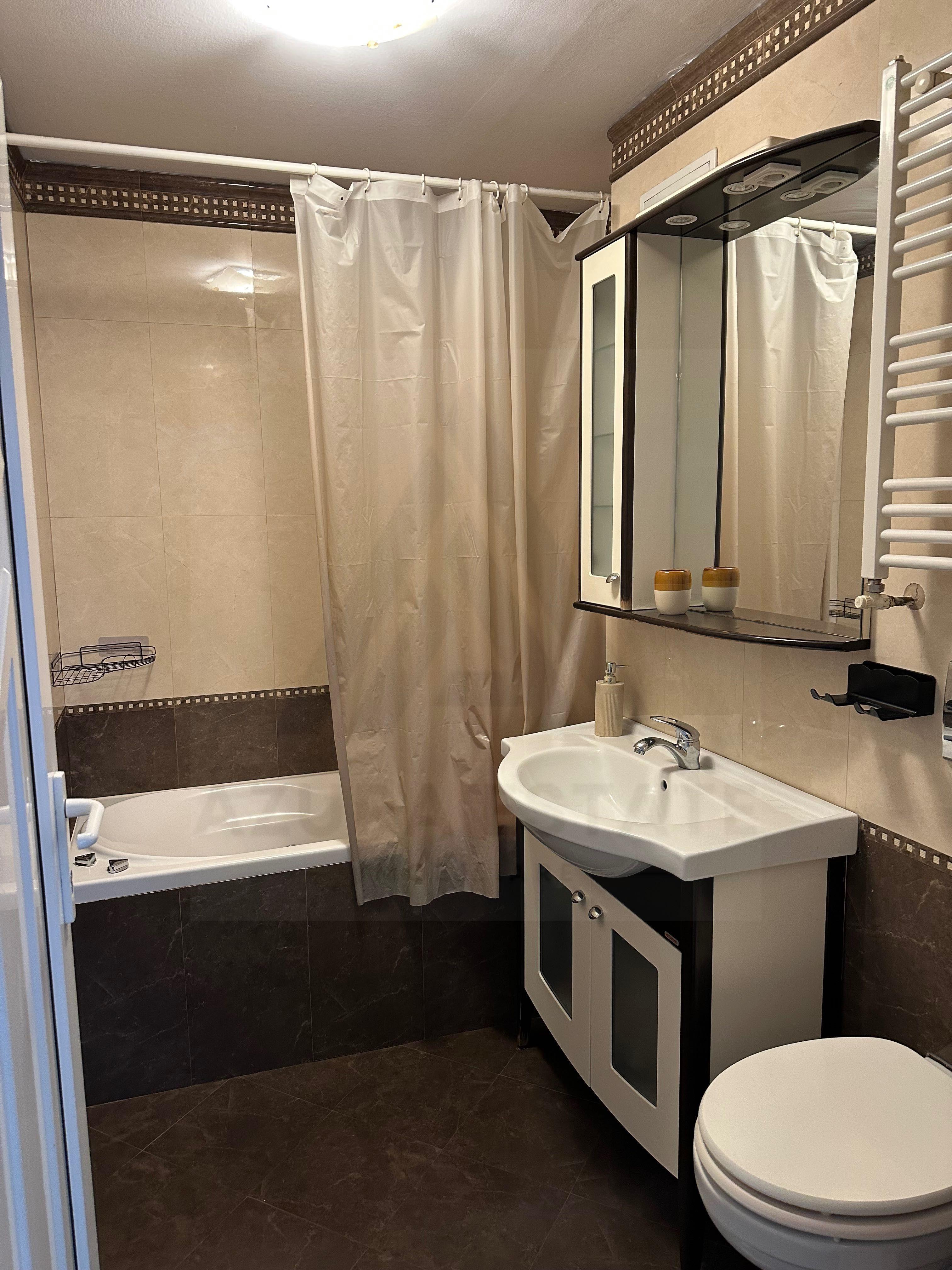 Apartament 2 camere 56 mp utili etaj 3 pivnita zona Calea Dumbravii - 3