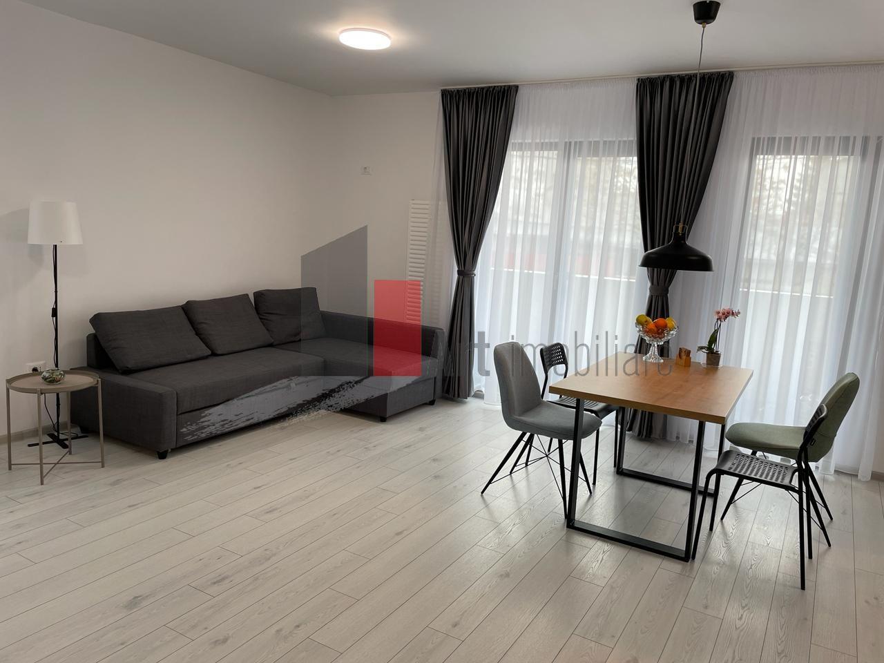Apartament cu 2 camere de inchiriat-Aparatorii Patriei-centrala+loc de parcare