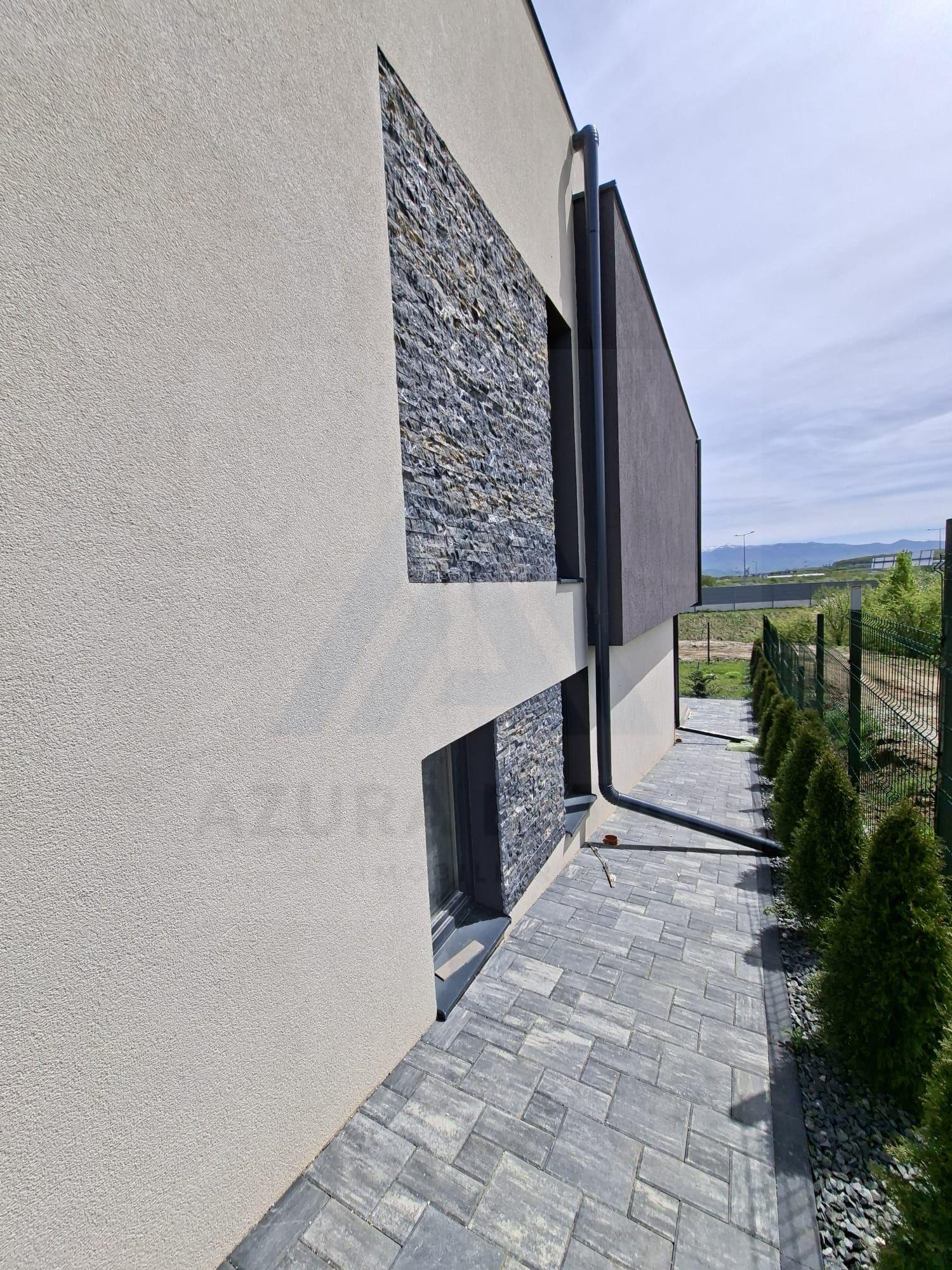 Casă moderna premium 195 mp utili cu garaj și teren 815 mp în Selimbar - 6