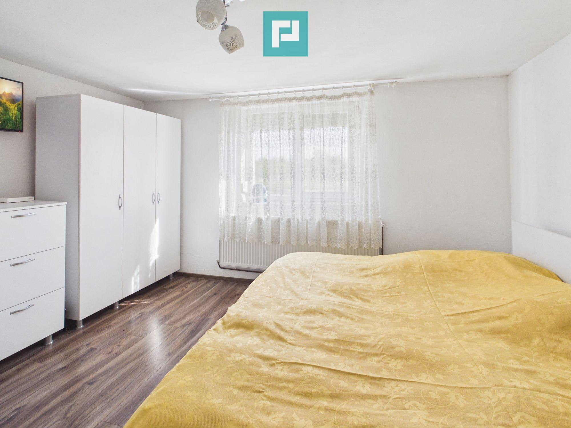 Casă cu 4 camere, teren 920 mp în Pișchia - 4