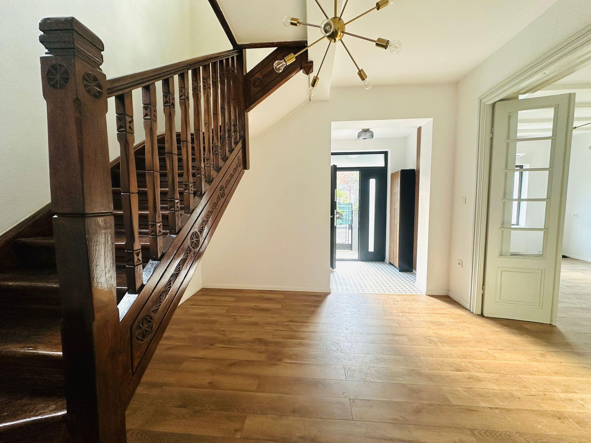 Vila interbelica Floreasca | P+1+M - 4