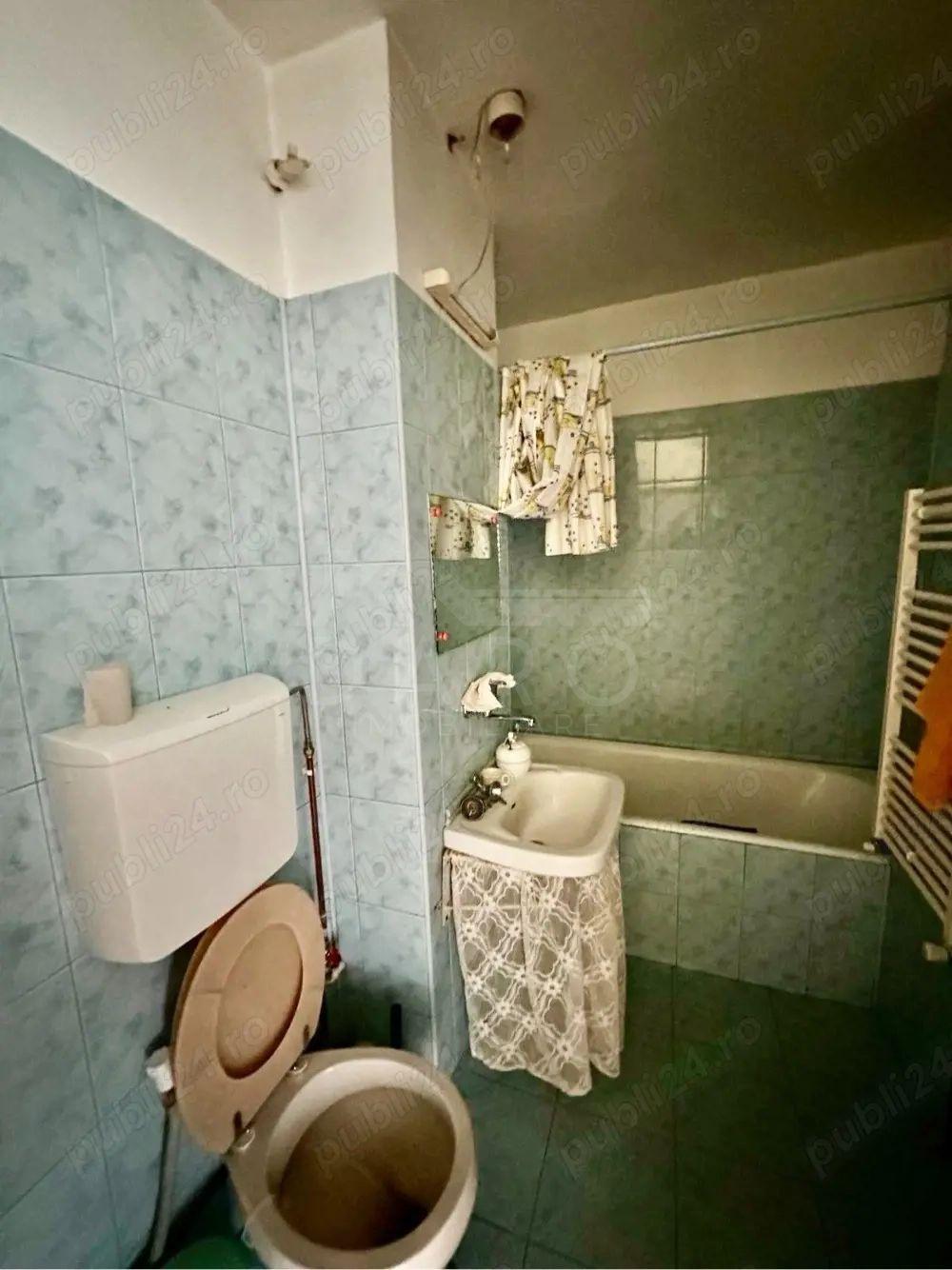 Vand apartament 3 camere, etaj 3, in cartierul Unirii. - 4