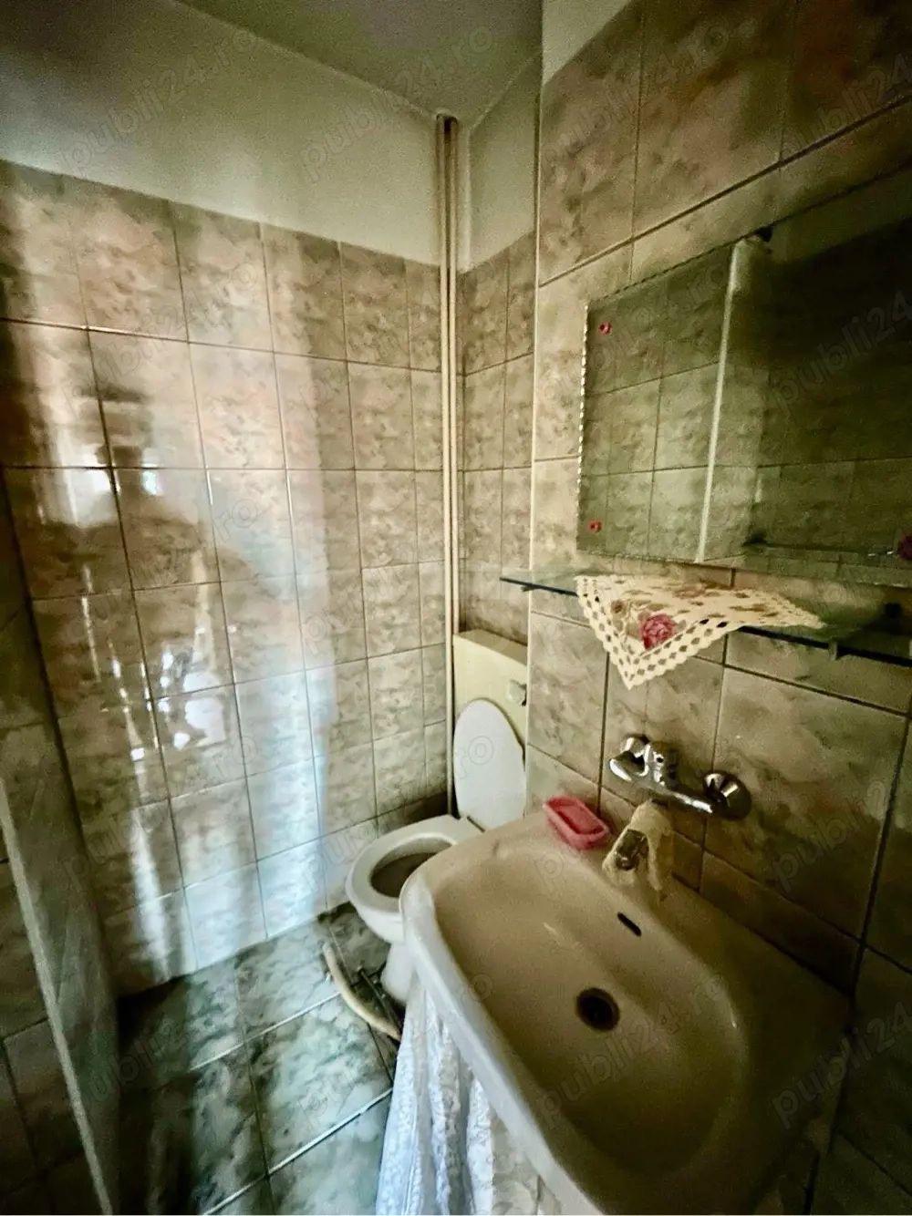 Vand apartament 3 camere, etaj 3, in cartierul Unirii. - 5