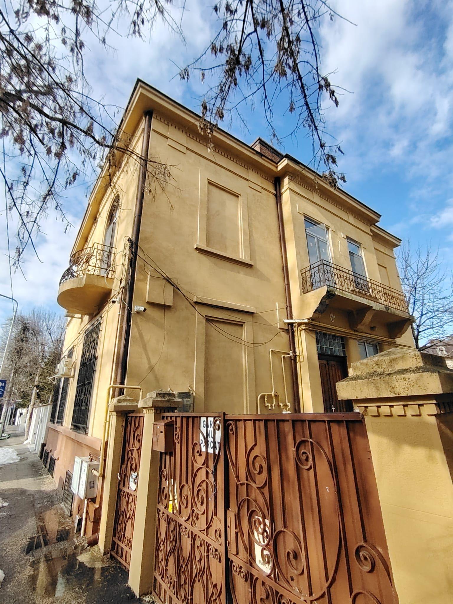 Apartament in vila | 6 camere | Demisol + Parter | Cartierul Armenesc - 2