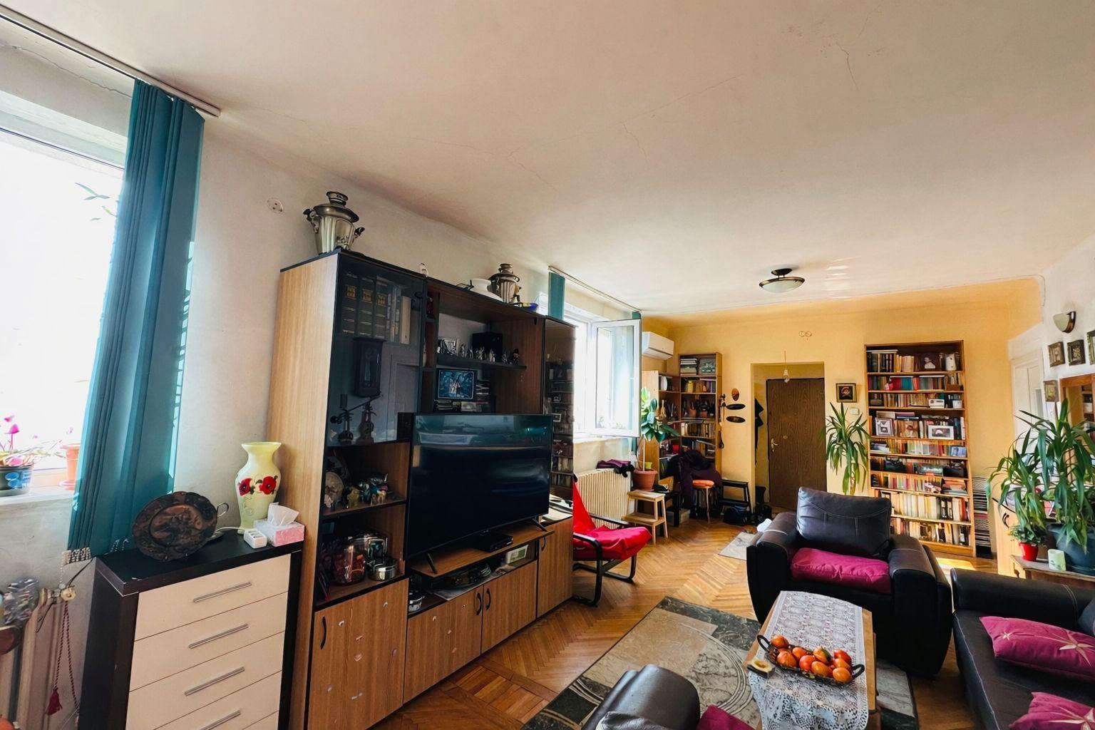 Apartament 4 camere - Dacia - Strada Episcop Radu - 2
