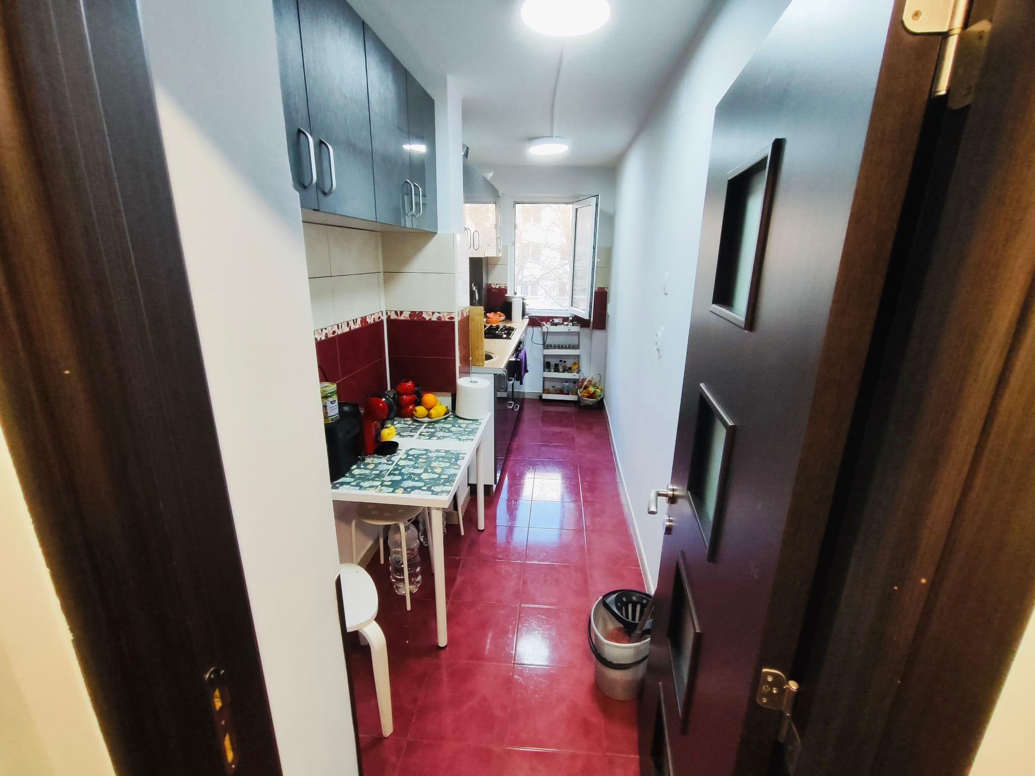 Apartament 3 camere | Teiul Doamnei - 7