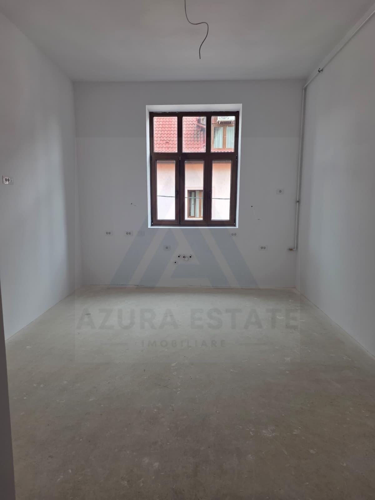 Apartament renovat 3 camere 2 bai 85 mp si pivnita în zona Central - 6