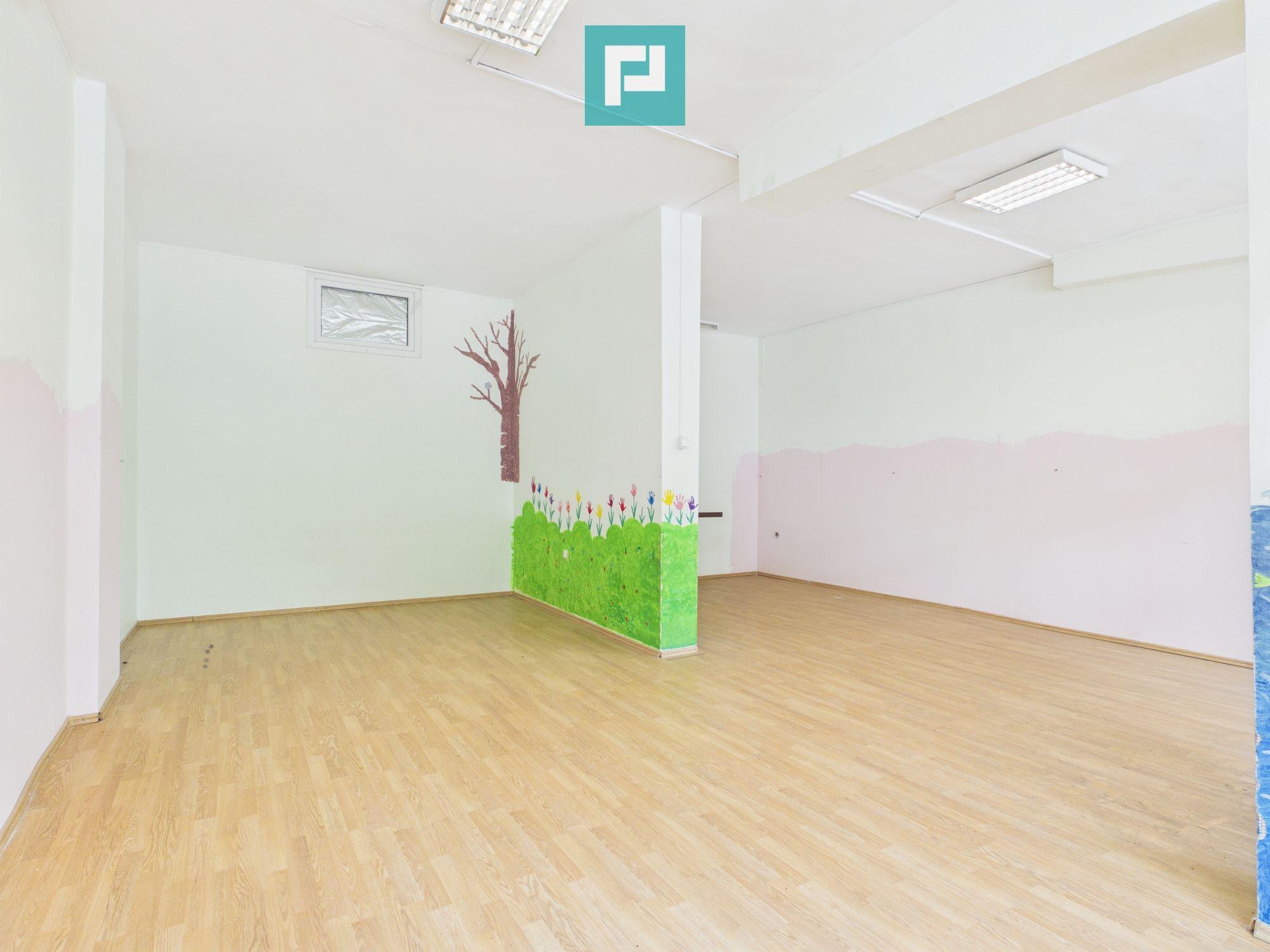 Spațiu comercial de închiriat – Zona Nufărul - 7