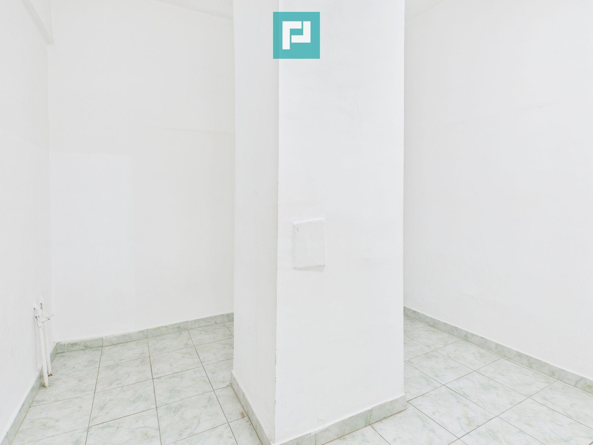 Spațiu comercial de închiriat – Zona Nufărul - 17