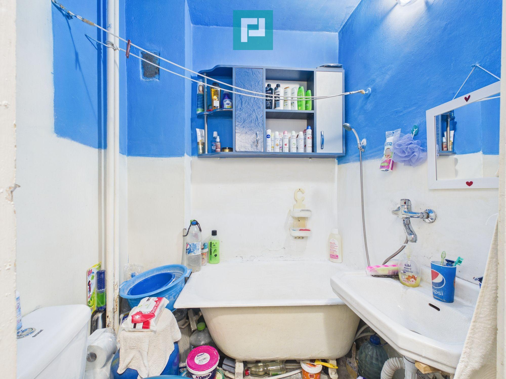3 camere la super pret – Str. Borsecului - 8