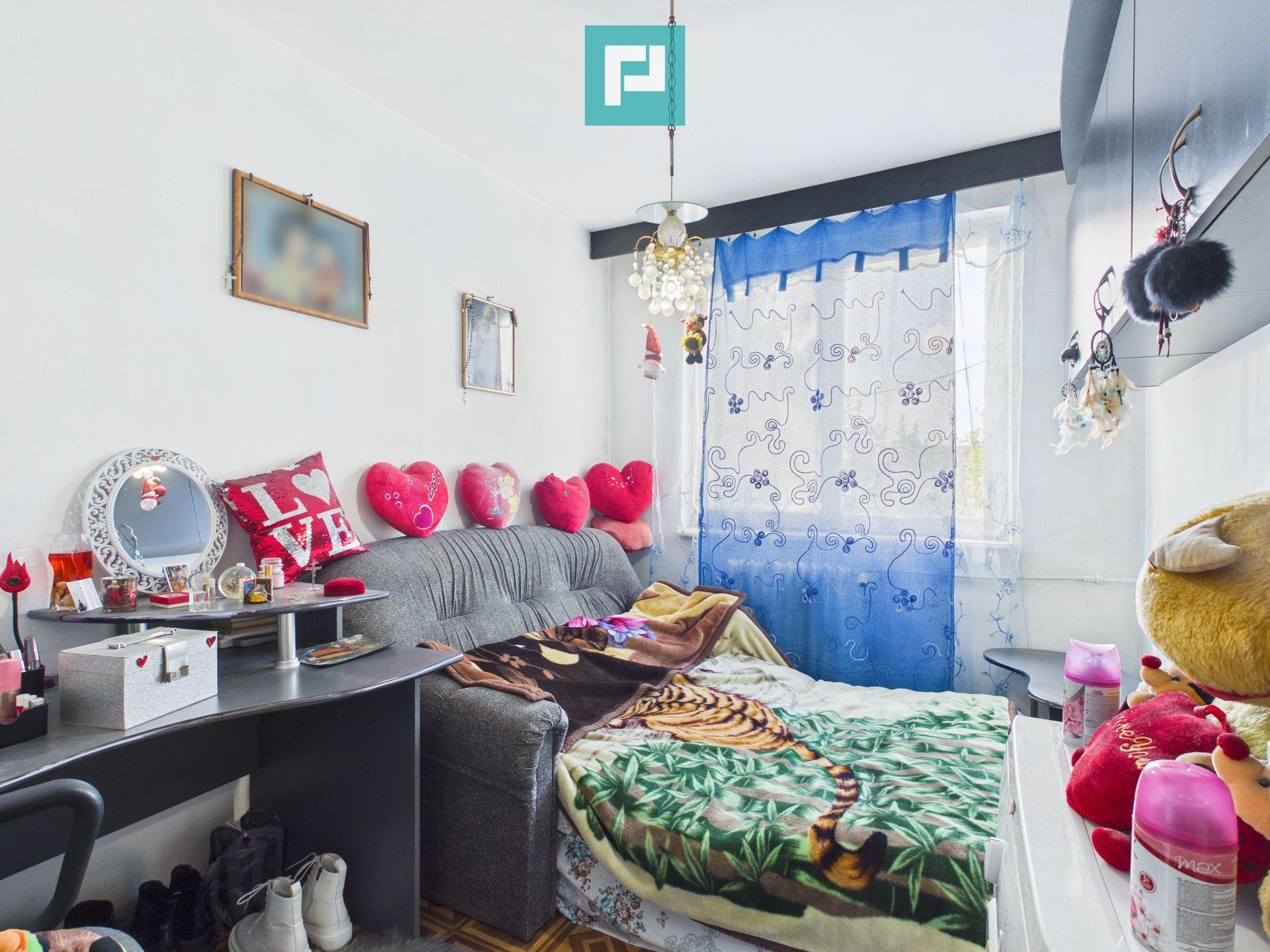 3 camere la super pret – Str. Borsecului - 2