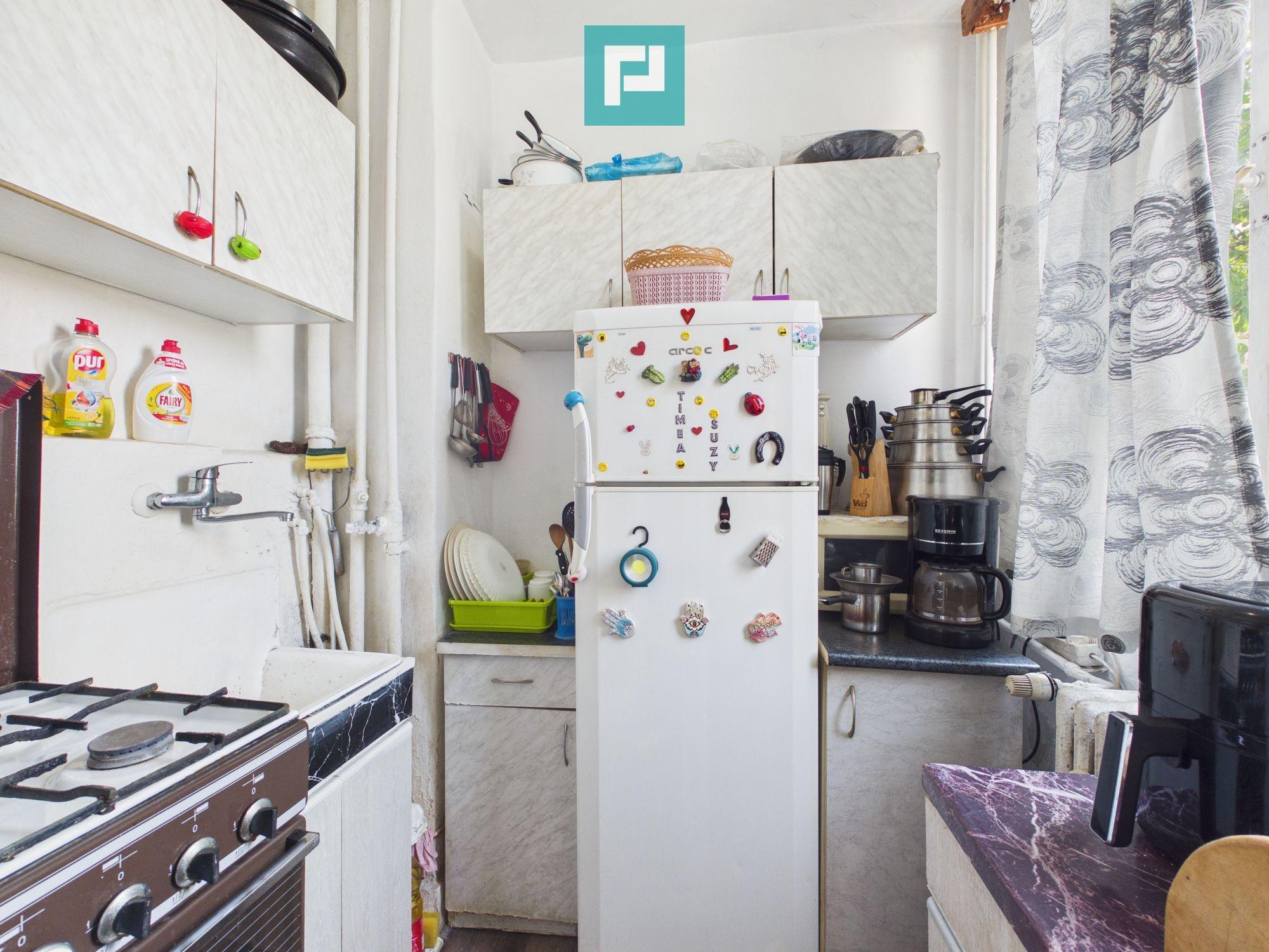3 camere la super pret – Str. Borsecului - 6