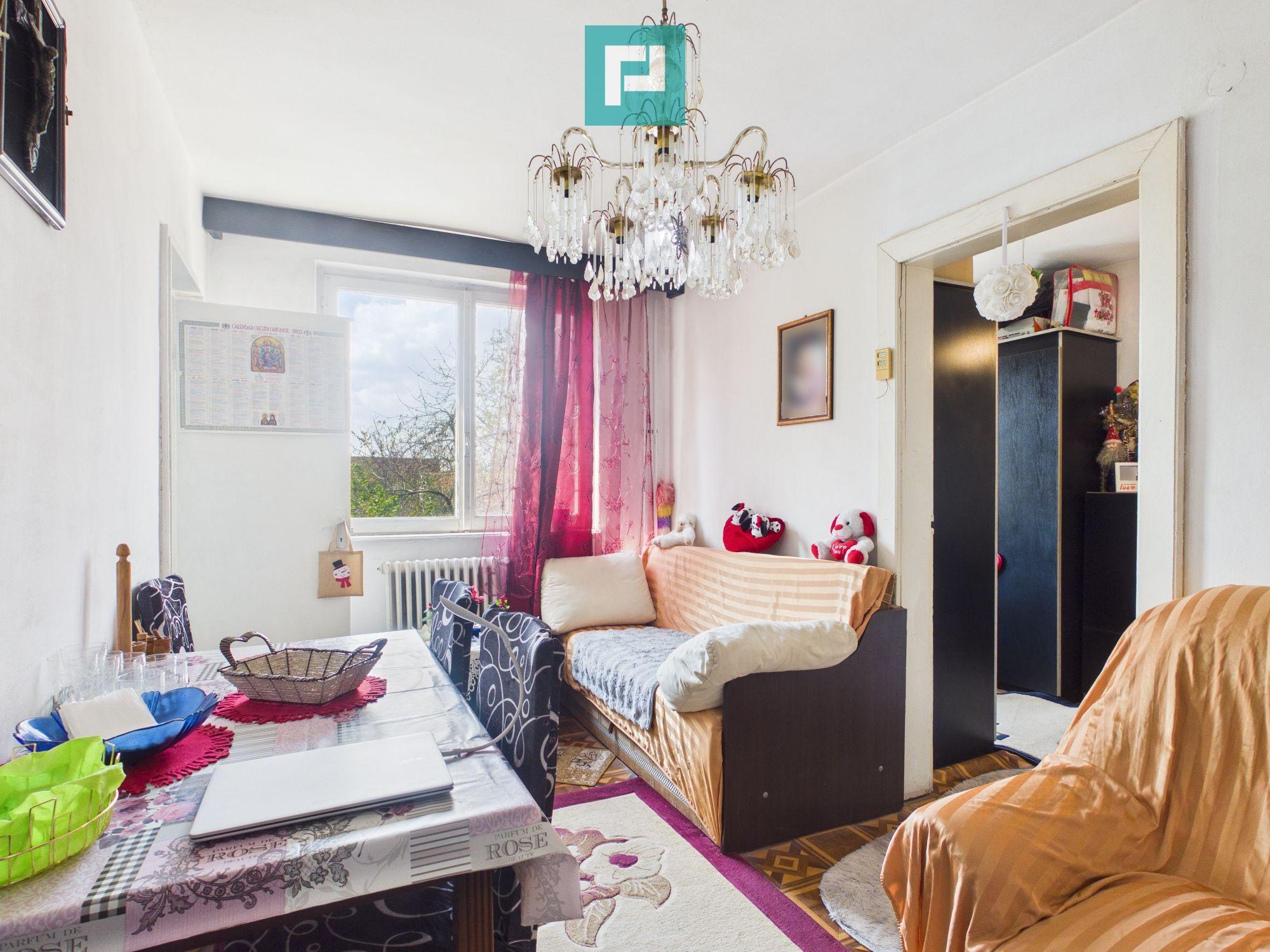 3 camere la super pret – Str. Borsecului - 1