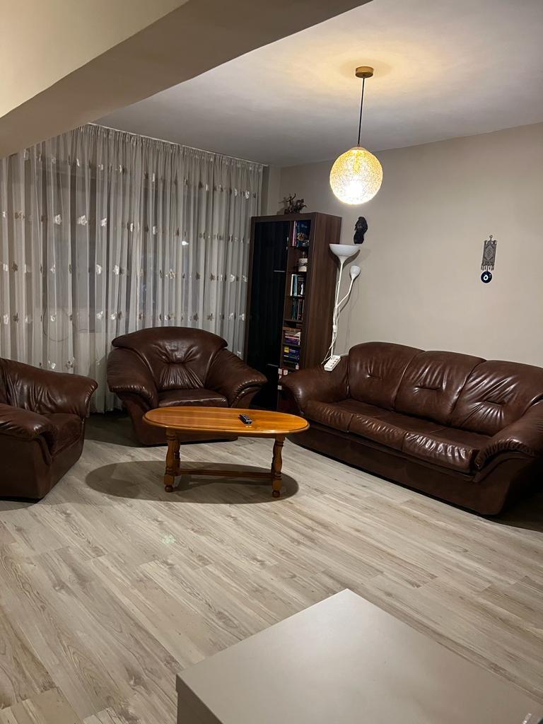 De inchiriat apartament cu 3 camere, str. Anghel Saligny, 450 euro - 3