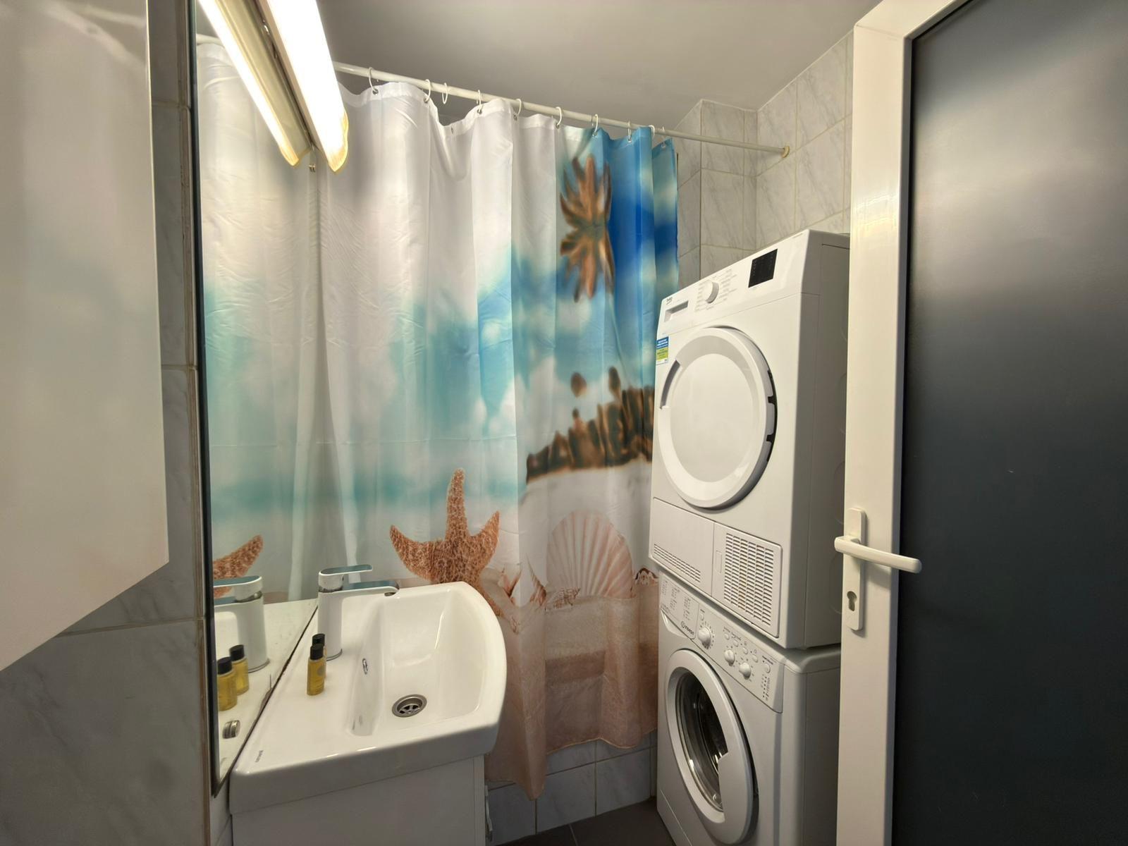 Ap 3 camere, decomandat,etaj 5 – zona Piața Rogerius.Pret 108.000 euro - 7