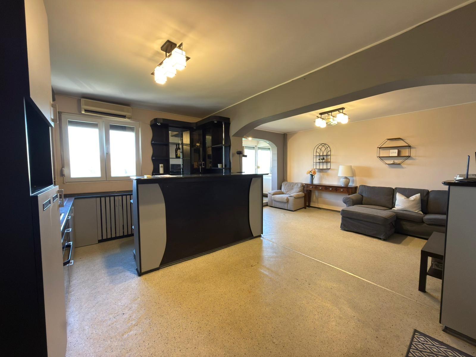 Ap 3 camere, decomandat,etaj 5 – zona Piața Rogerius.Pret 108.000 euro - 1