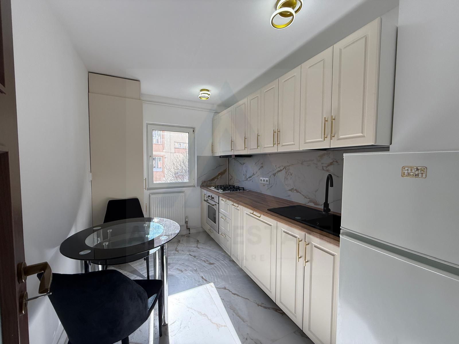 Apartament decomandat cu 4 camere 2 băi și 2 balcoane in Valea Aurie - 1