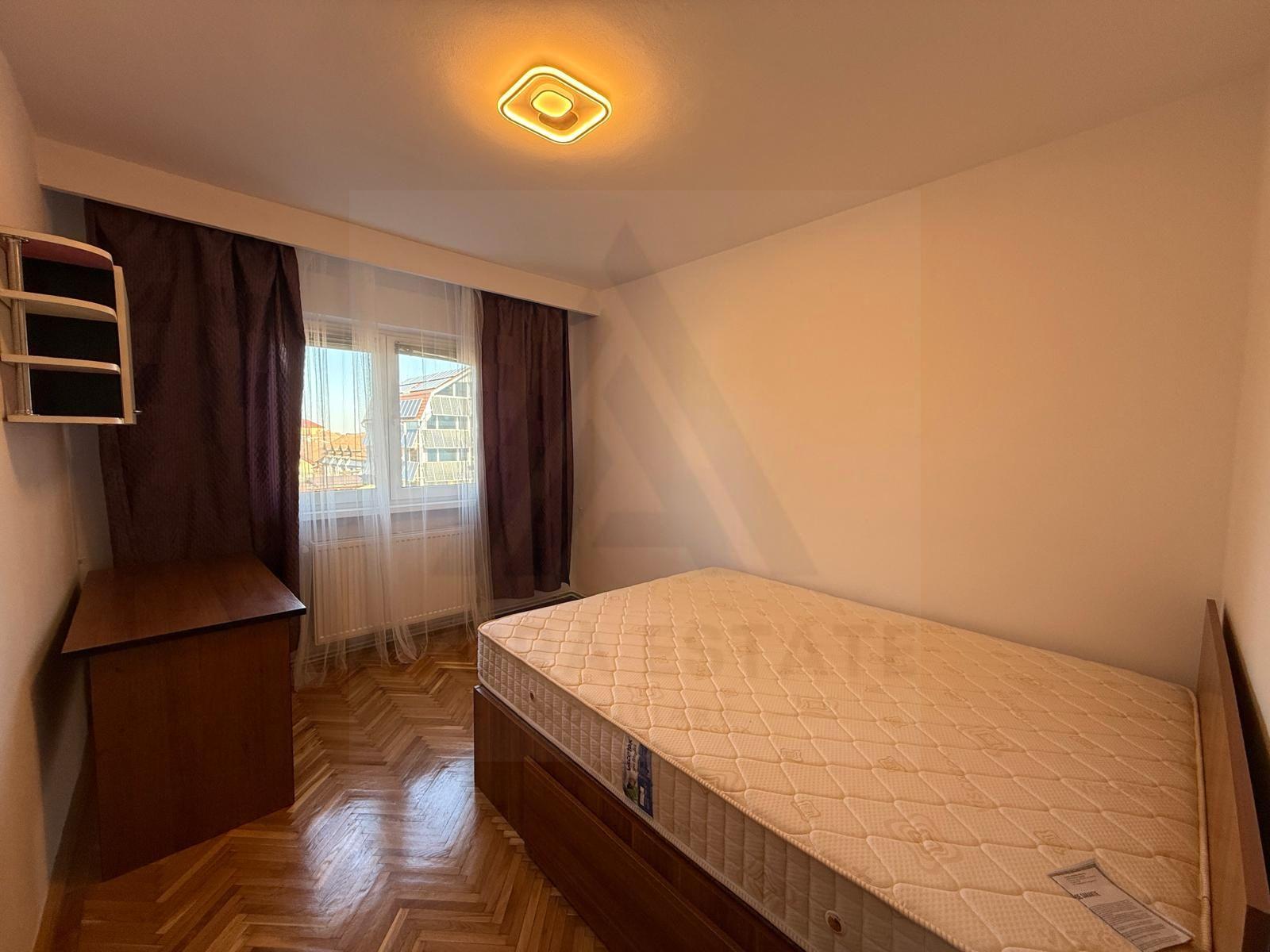 Apartament 4 camere 2 bai 2 balcoane decomandat Etaj 2/4 Valea Aurie - 9