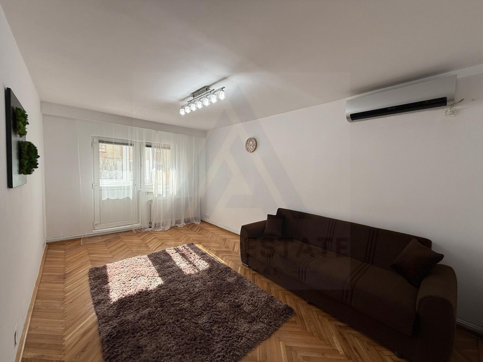 Apartament decomandat cu 4 camere 2 băi și 2 balcoane in Valea Aurie - 5