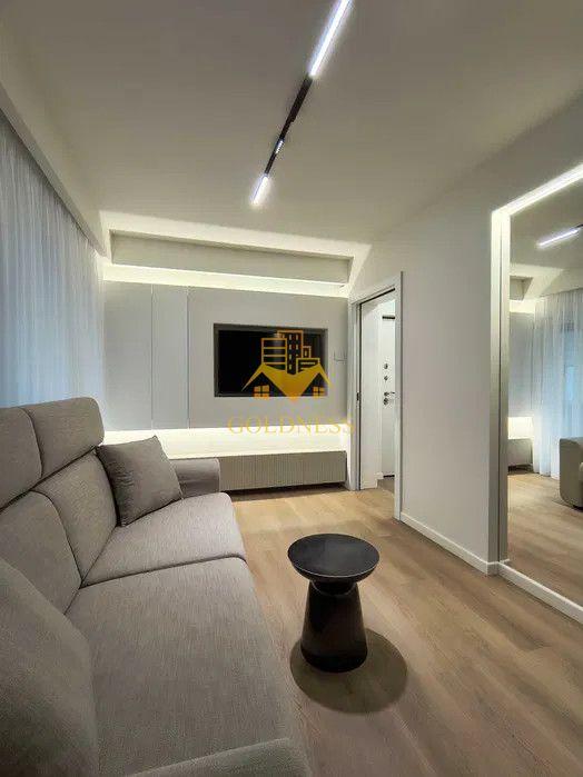 1 Camera Decomandata, Centru, P-ta Mihai Viteazu, Modern, Parcare - 1