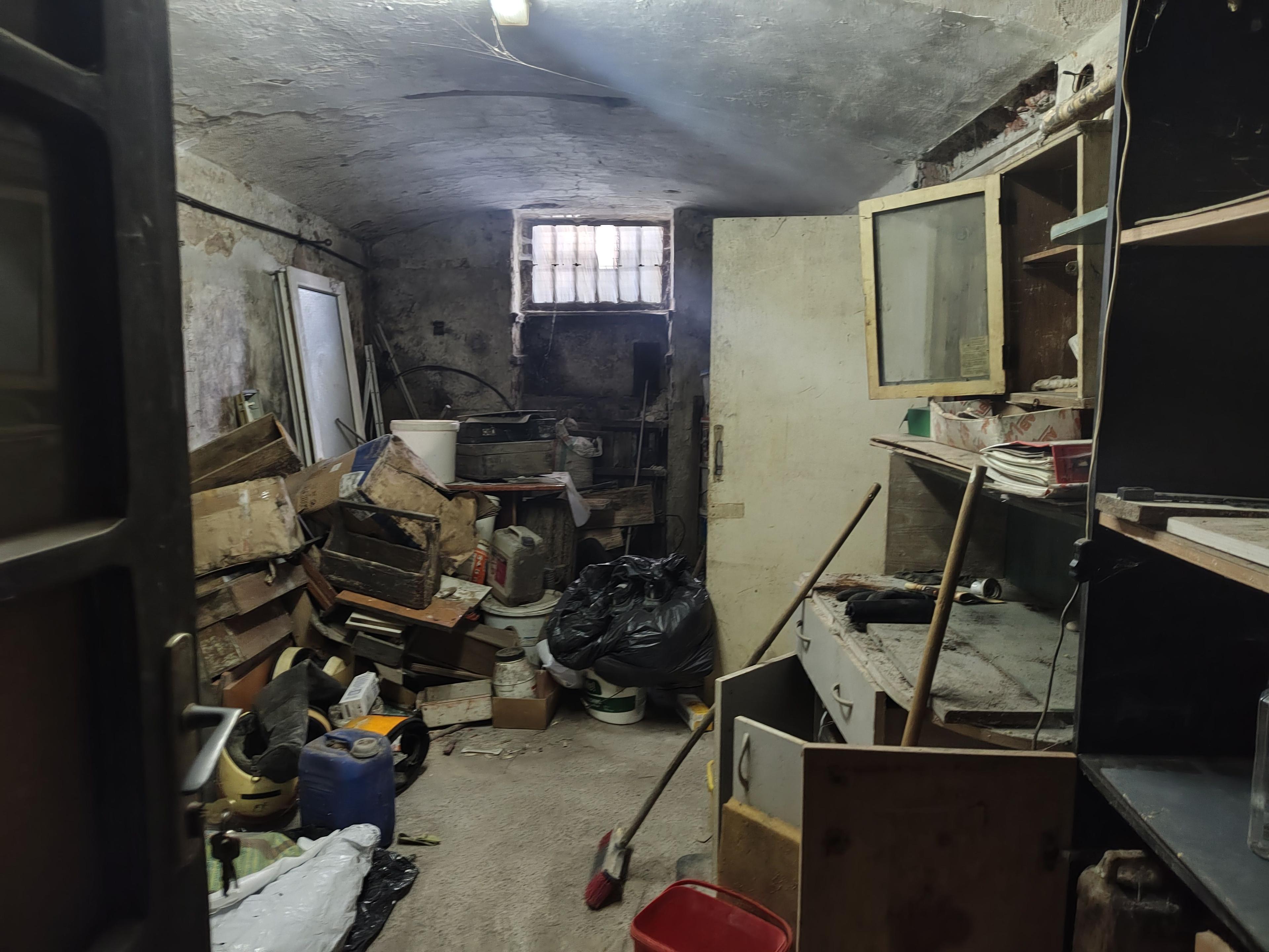 Apartament la casă cu front stradal, str. M. Eminescu. 119 900 E. - 10