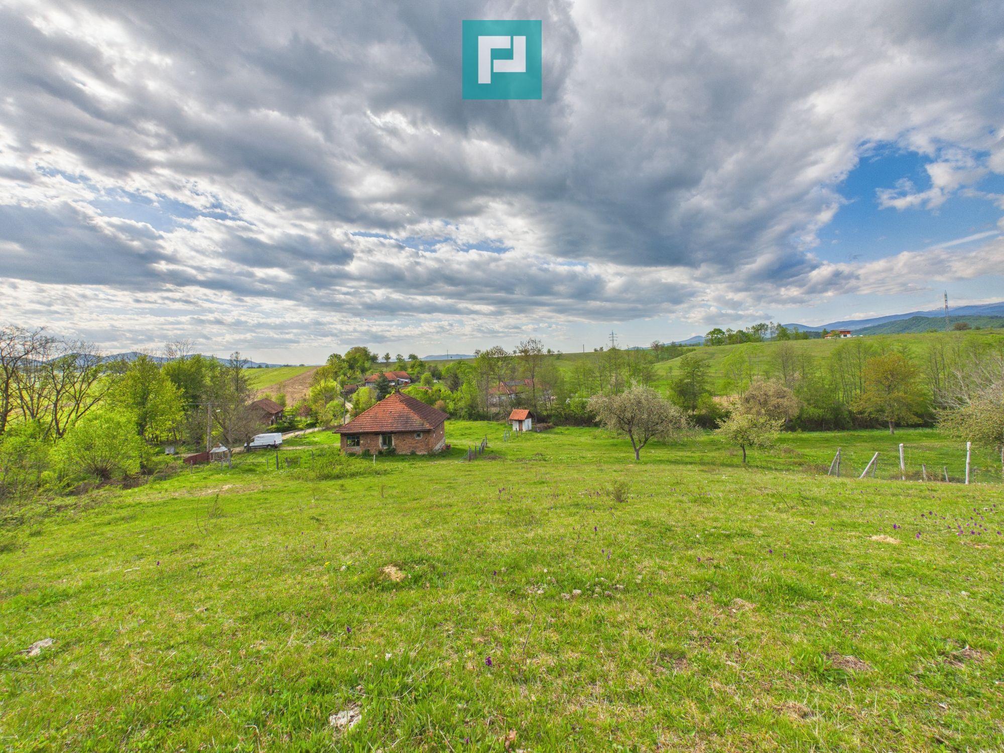 Casă cu teren de 17.681 mp, în loc. Hălmăgel, Arad - 26