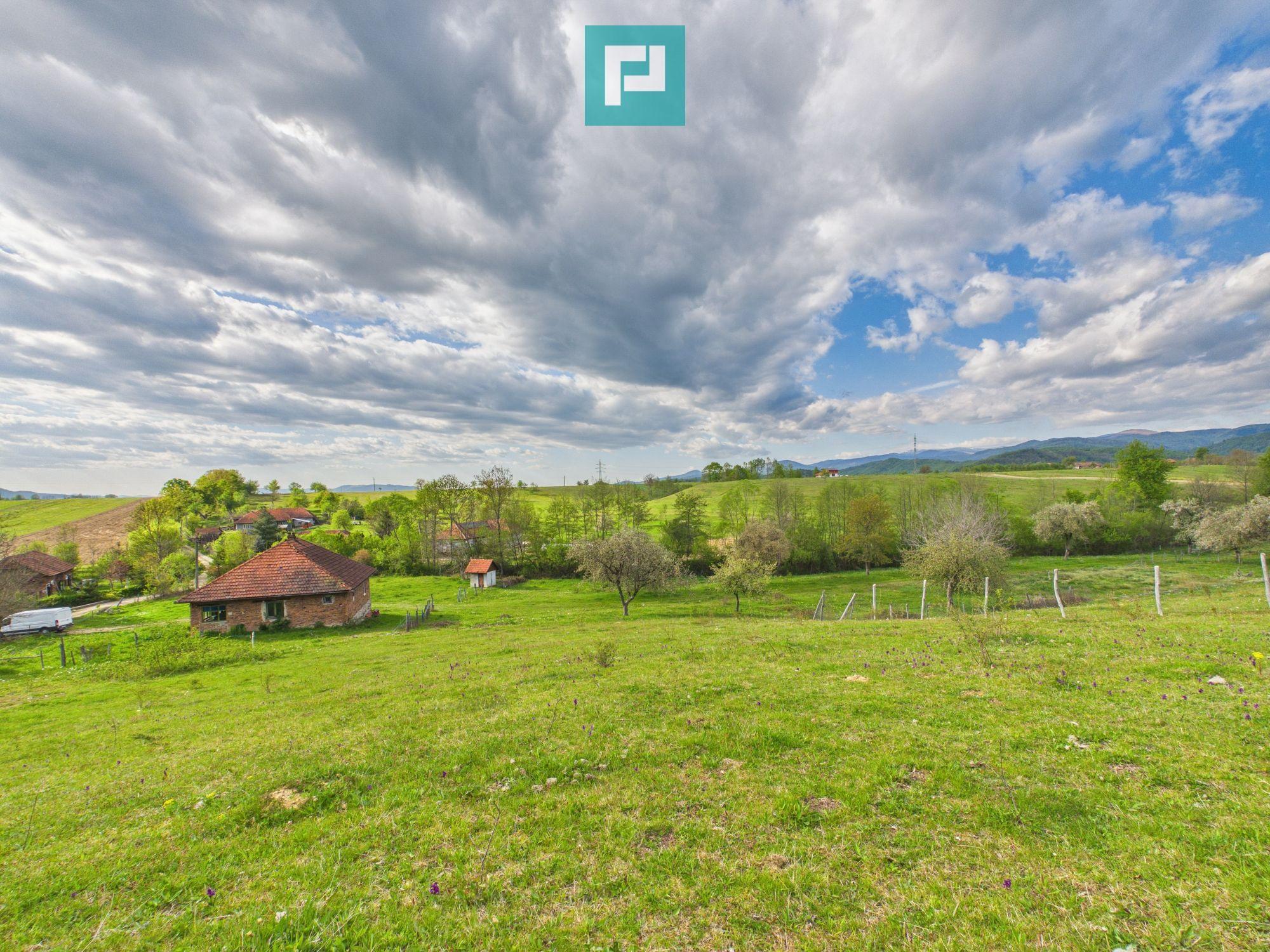 Casă cu teren de 17.681 mp, în loc. Hălmăgel, Arad - 25