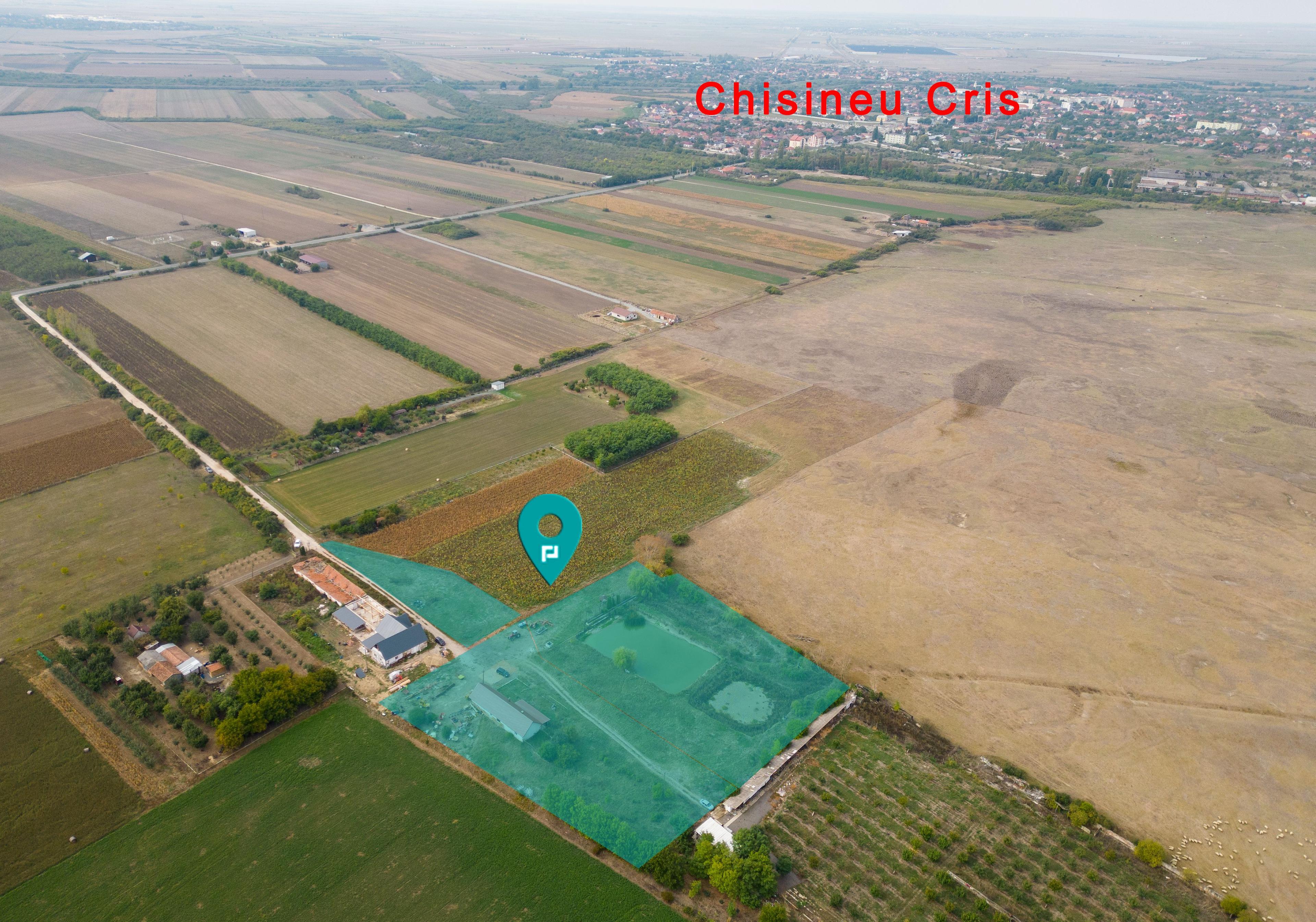 Casă cu teren 13 418 mp intravilan - 2