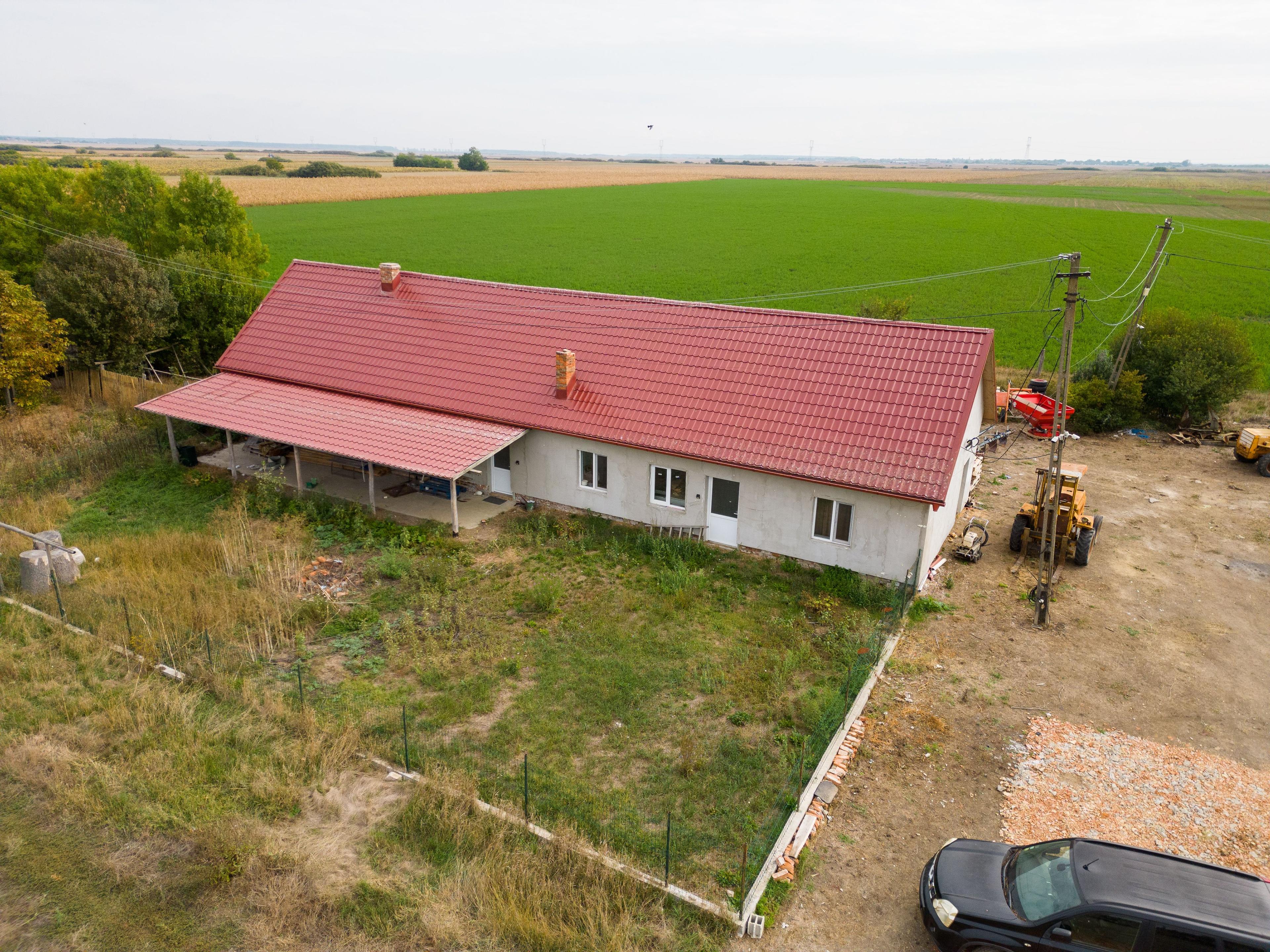 Casă cu teren 13 418 mp intravilan - 4