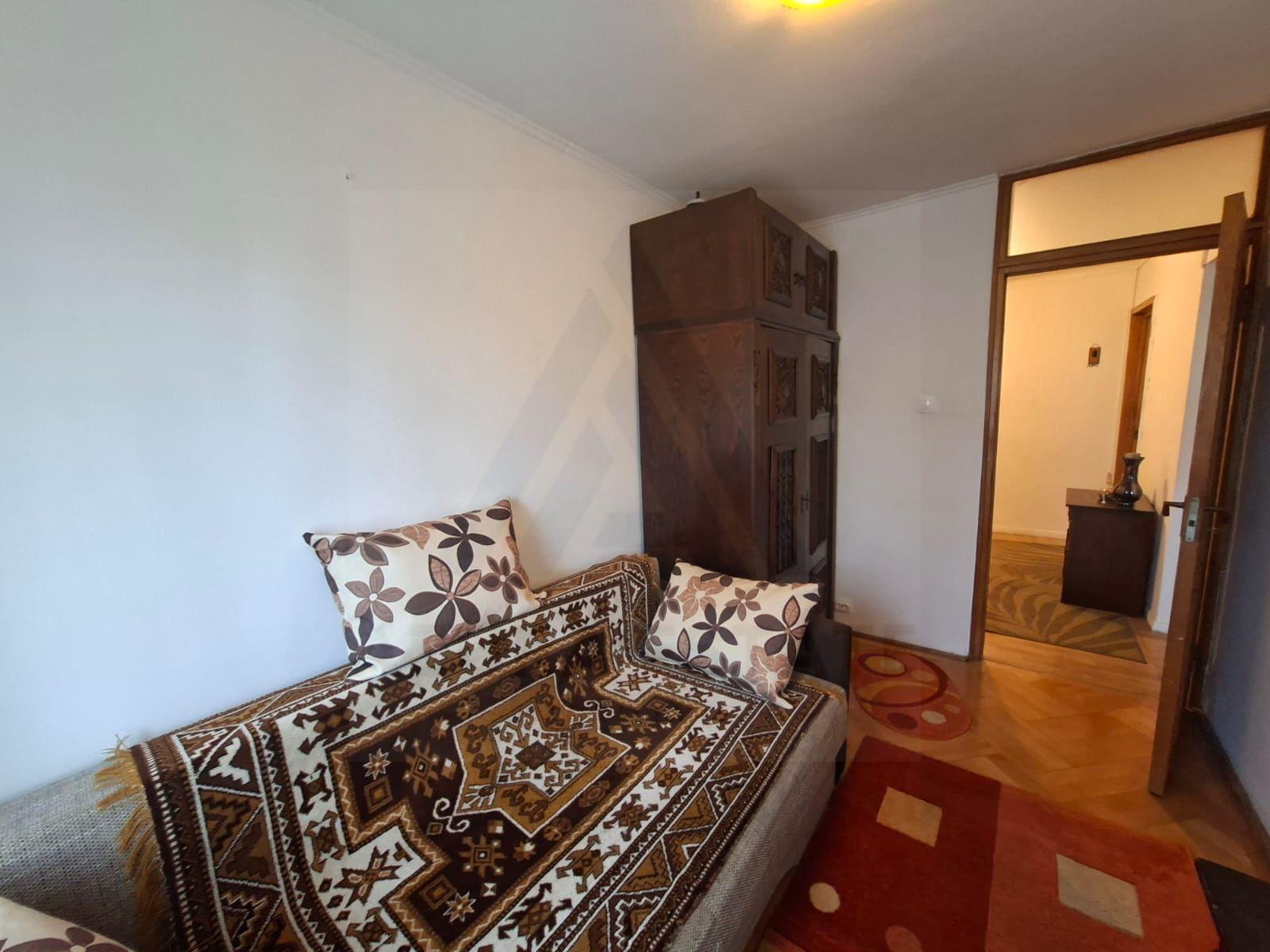 Apartament 3 camere 70 mp Parcul Sub Arini - 8