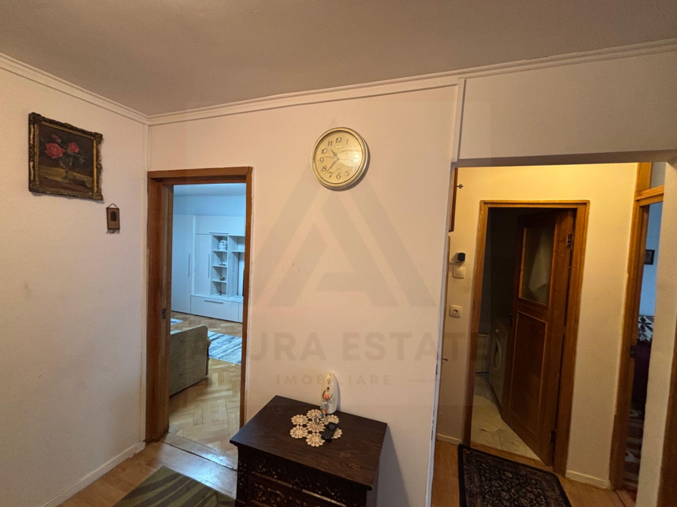 Apartament 3 camere 70 mp Parcul Sub Arini - 12
