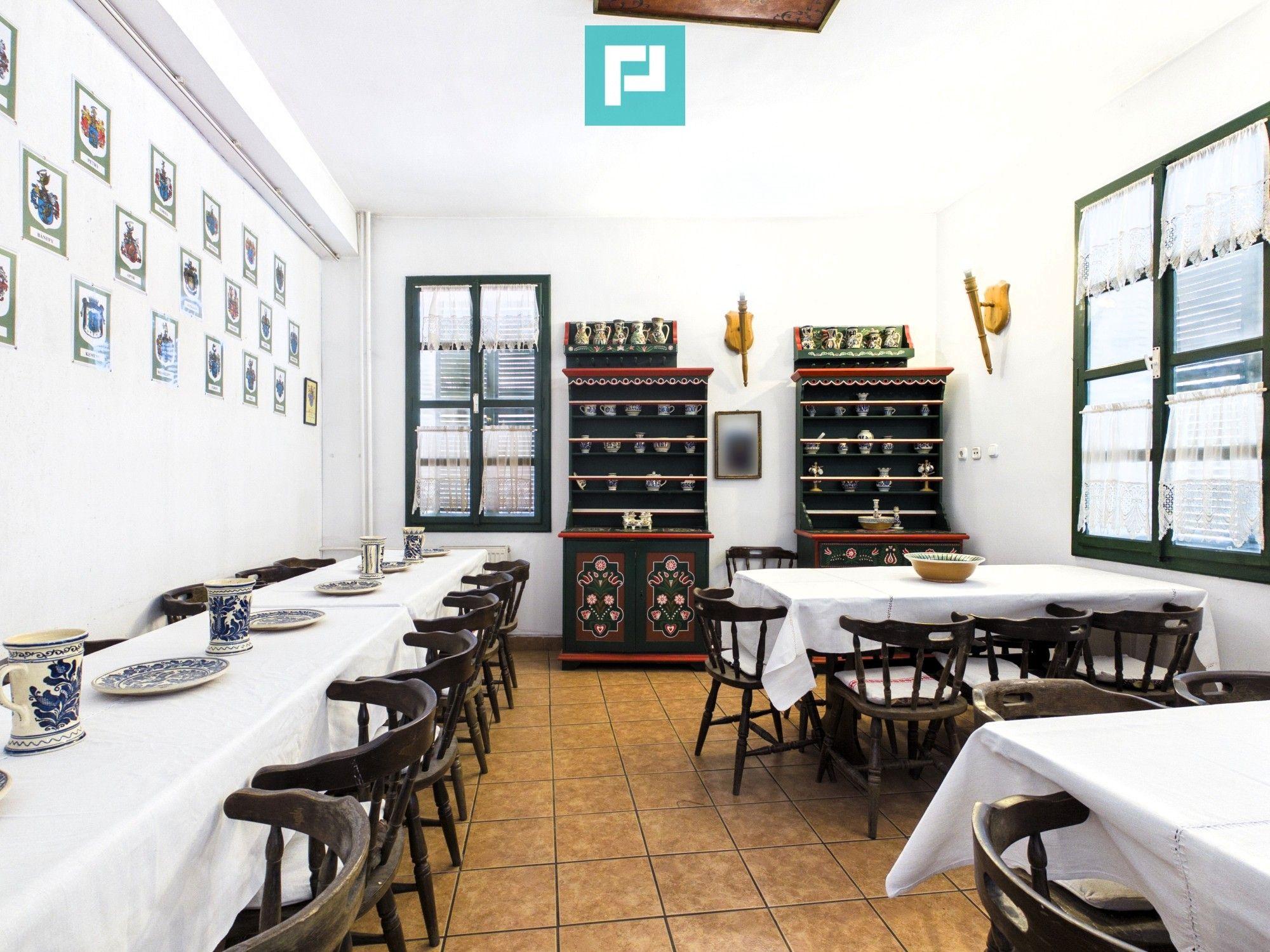 Pensiune 18 Camere cu Restaurant - Cetatea Oradea - 9