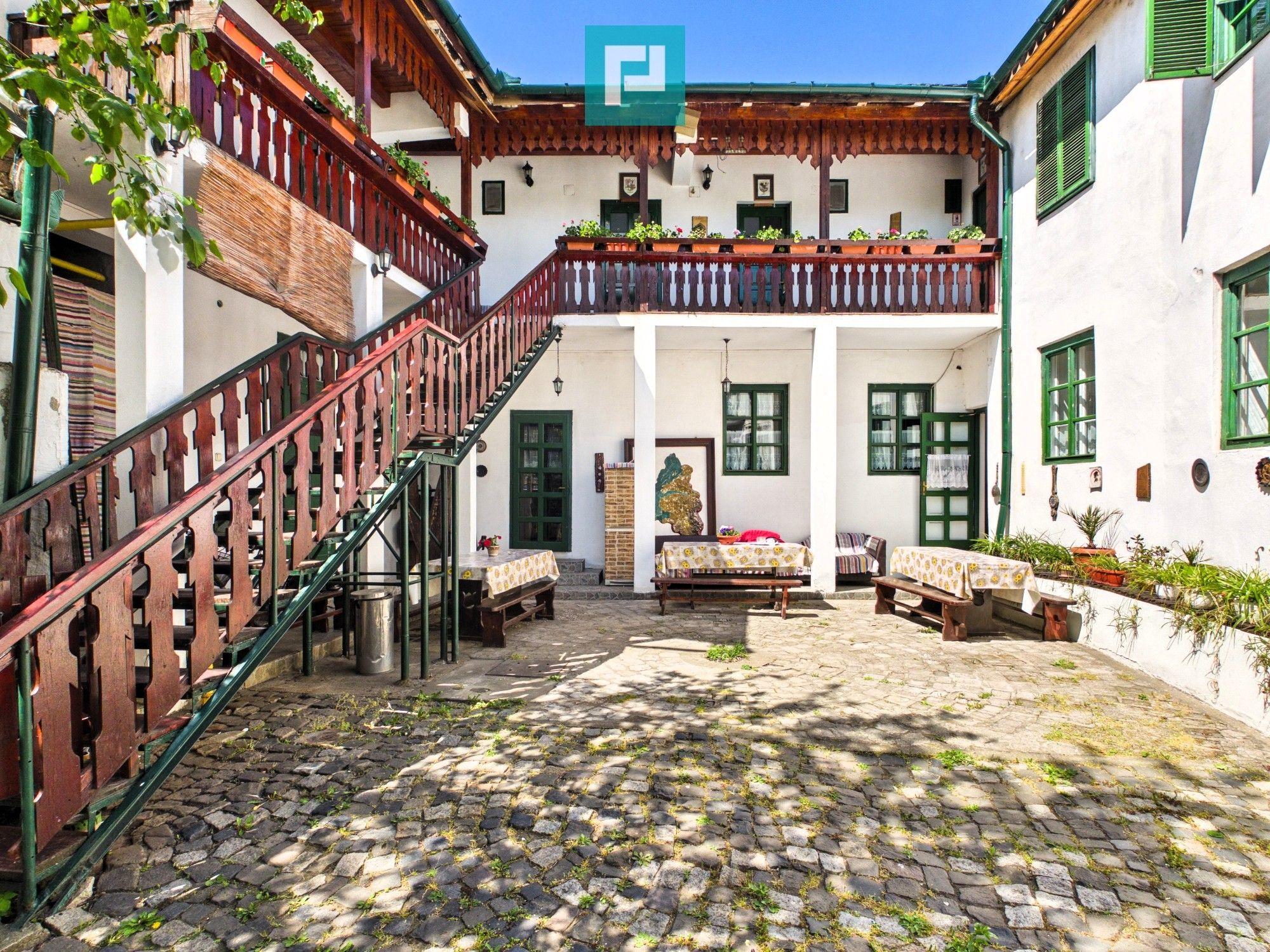 Pensiune 18 Camere cu Restaurant - Cetatea Oradea - 2
