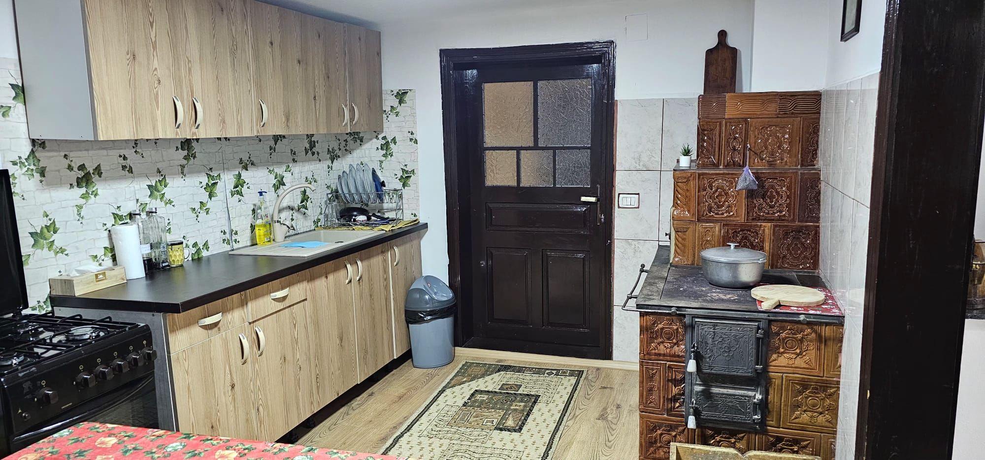 Cazare in Bucovina, Gura Humorului, 400 lei/noapte/toata casa - 8