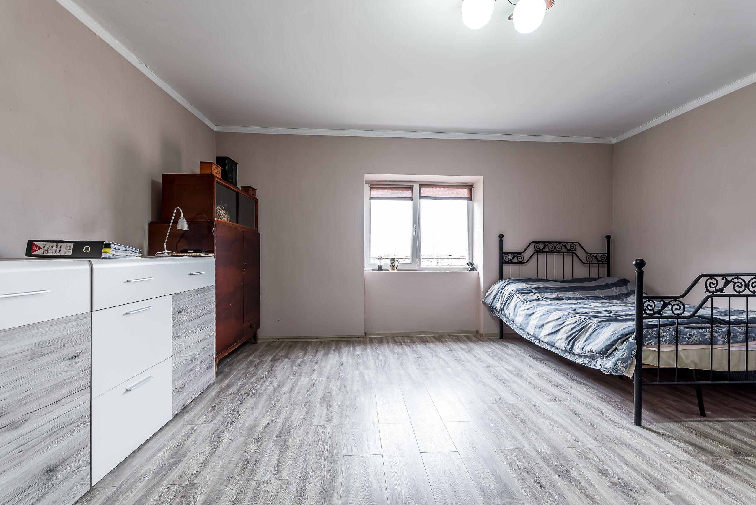 Casă finisată + casă în construcție, la același preț! - 8