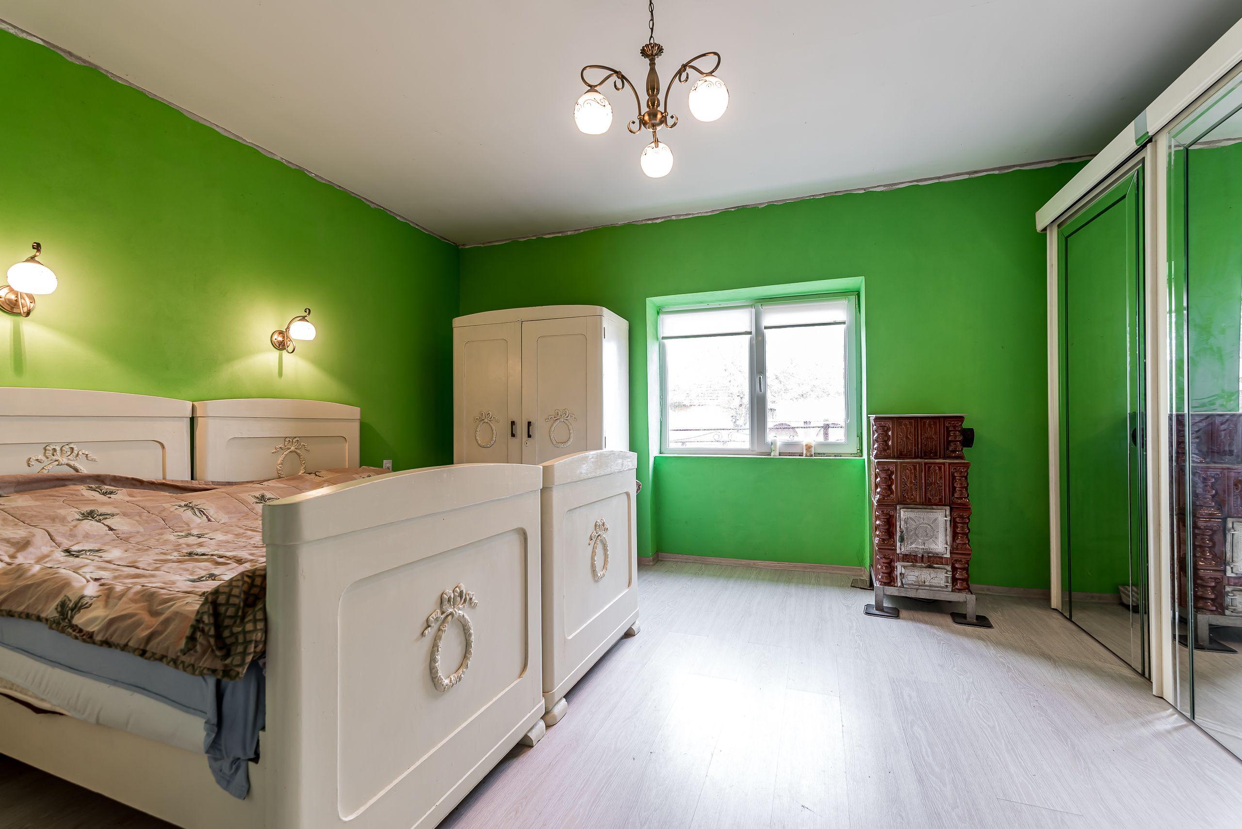 Casă finisată + casă în construcție, la același preț! - 4
