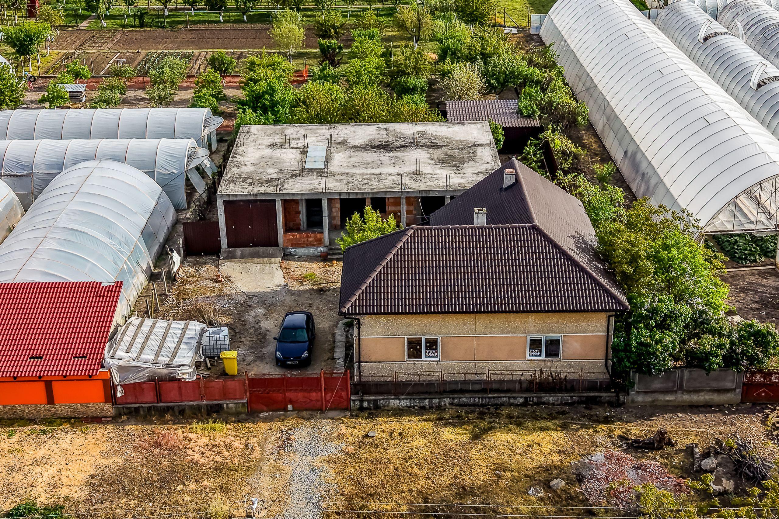 Casă finisată + casă în construcție, la același preț! - 2