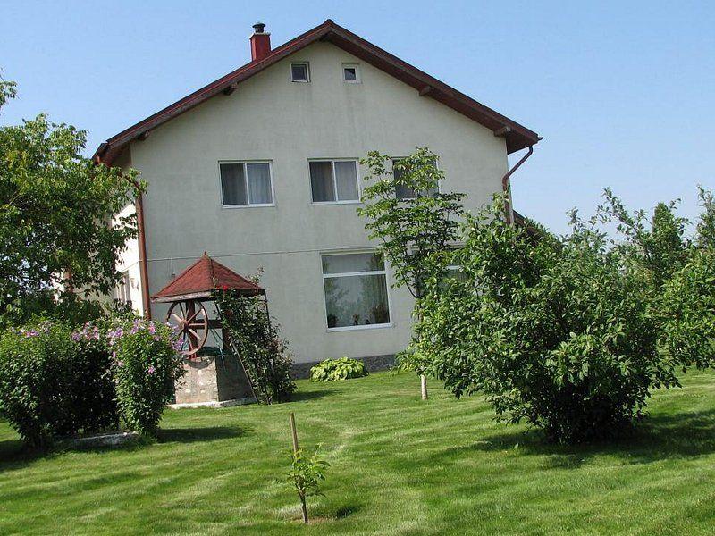 Ciopani vila 5 camere teren 4000 mp - 4