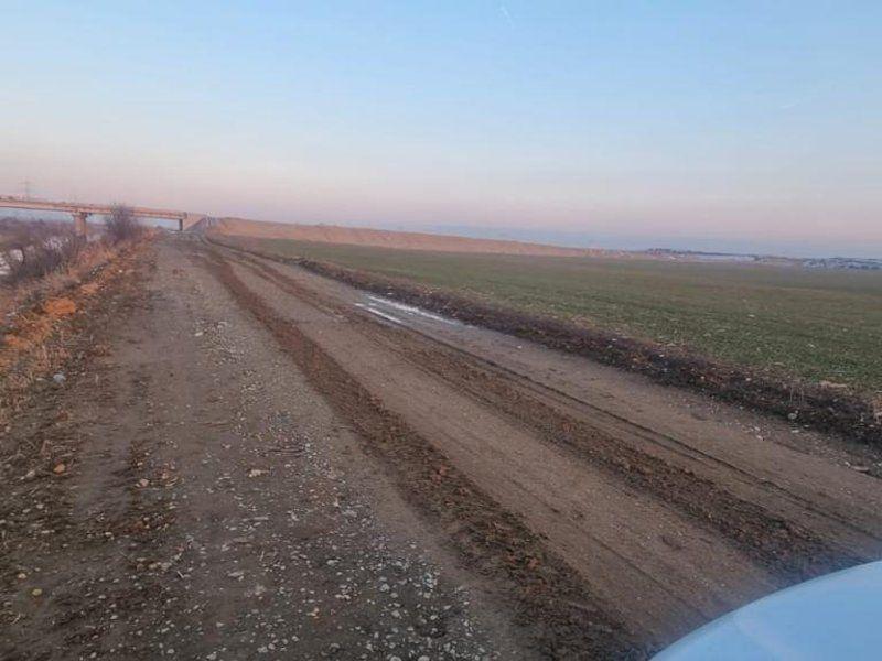 Teren intravilan 5000 mp de vânzare Cheiul Dâmboviței apropiere A2 - 10