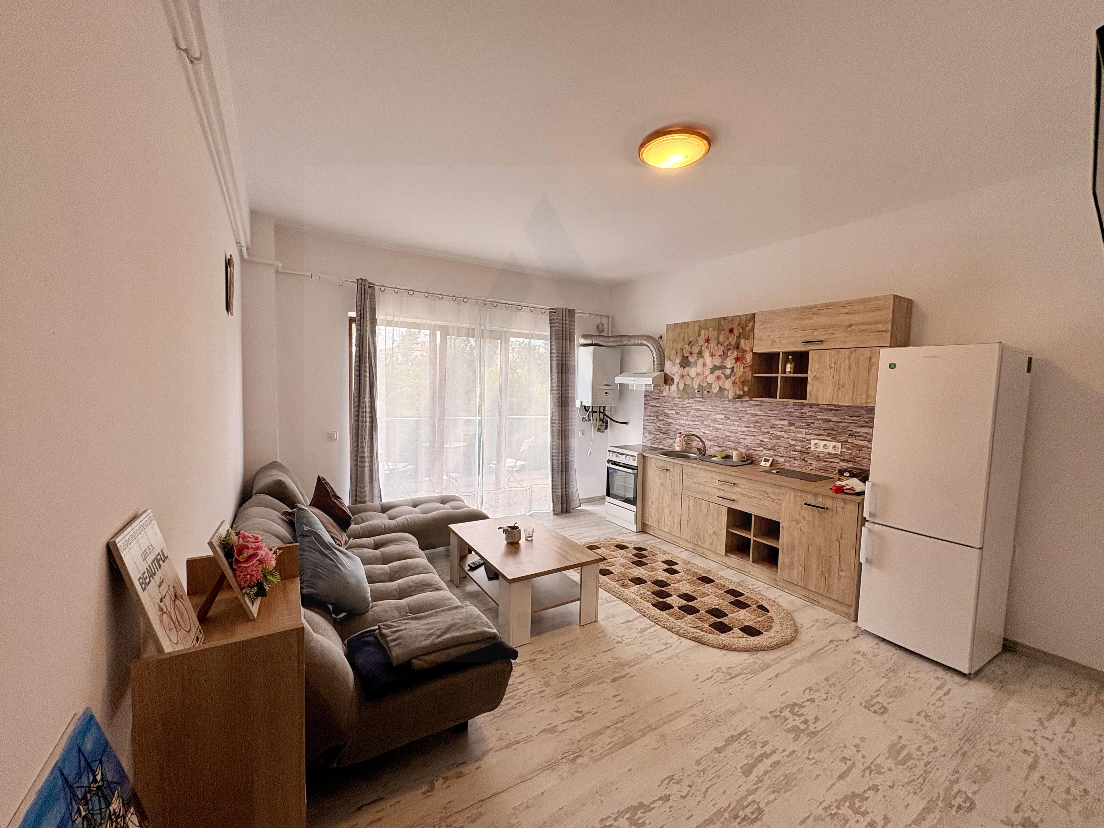 Garsoniera 47 mp etaj 2 cu lift si balcon pe strada Doamna Stanca - 1
