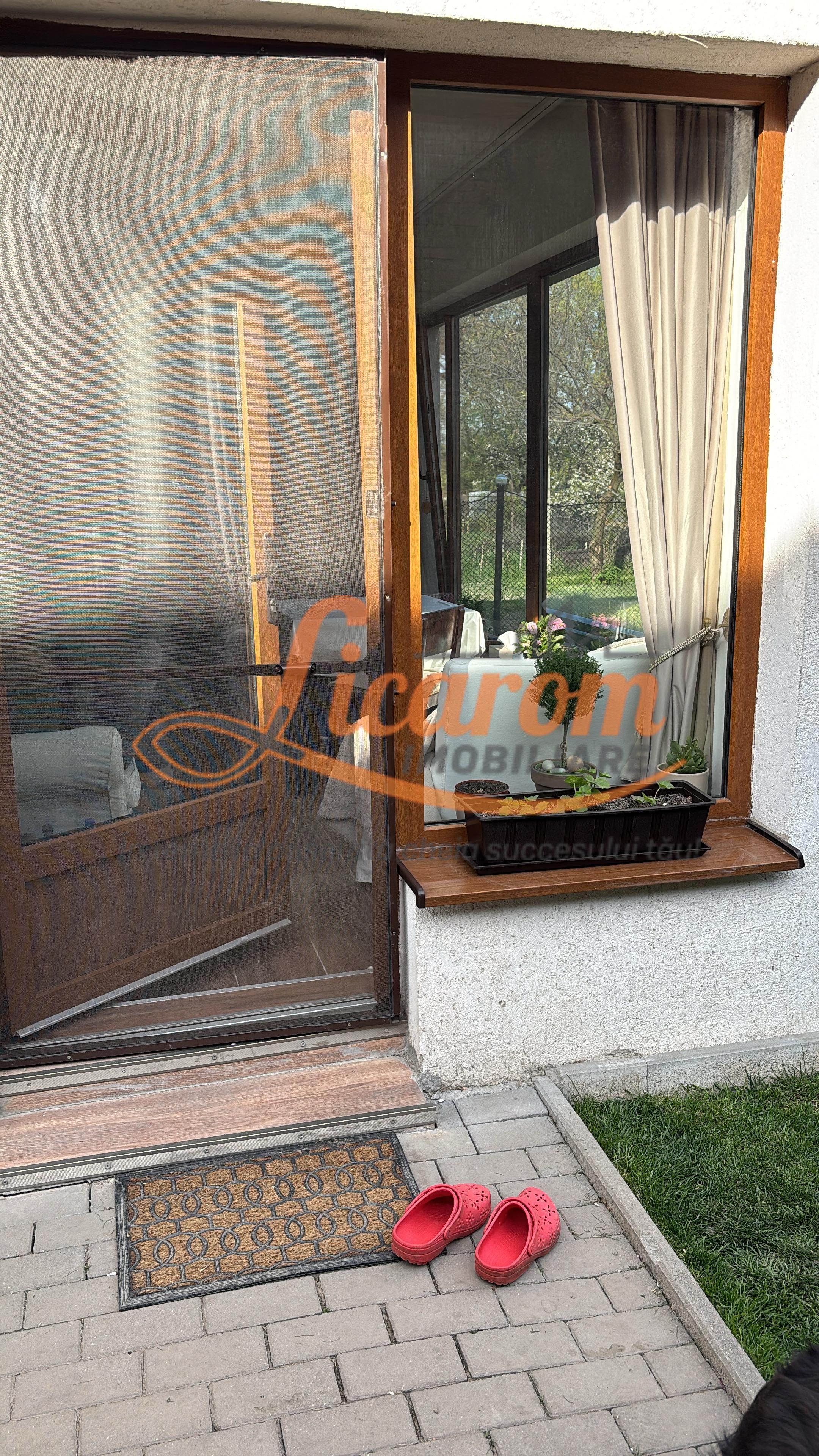Proprietate saseasca cu 2 corpuri de casa, Comuna Vulcan,Brasov. - 9
