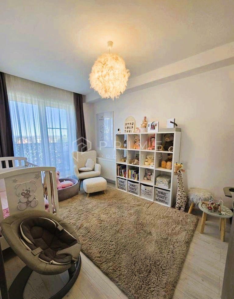 Penthouse 120 mp utili, 4 camere, cu terase generoase 60 mp, Unirii - 9