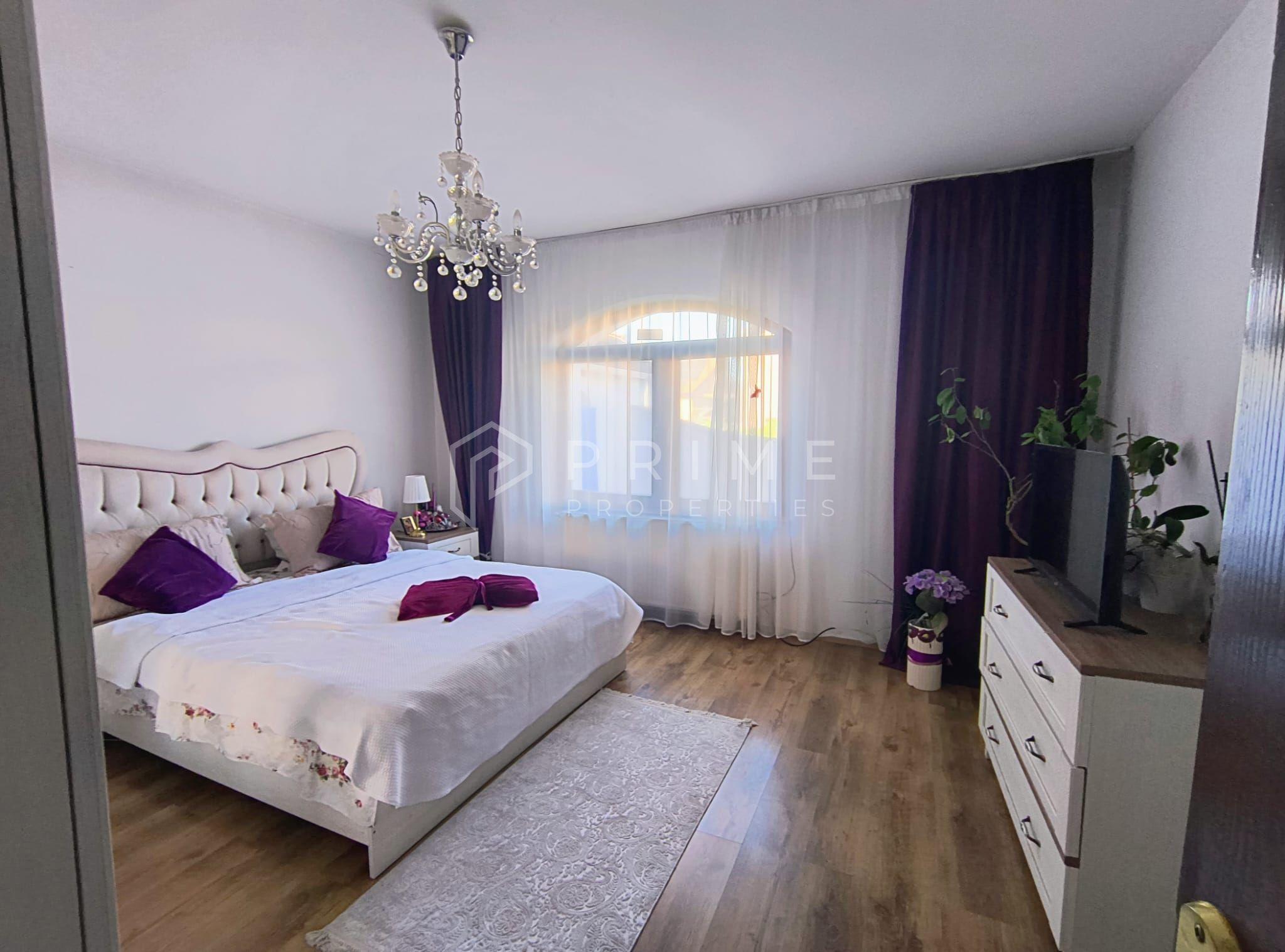 Casa perfectă pentru familie – curte, foișor cu grătar și garaj triplu - 14
