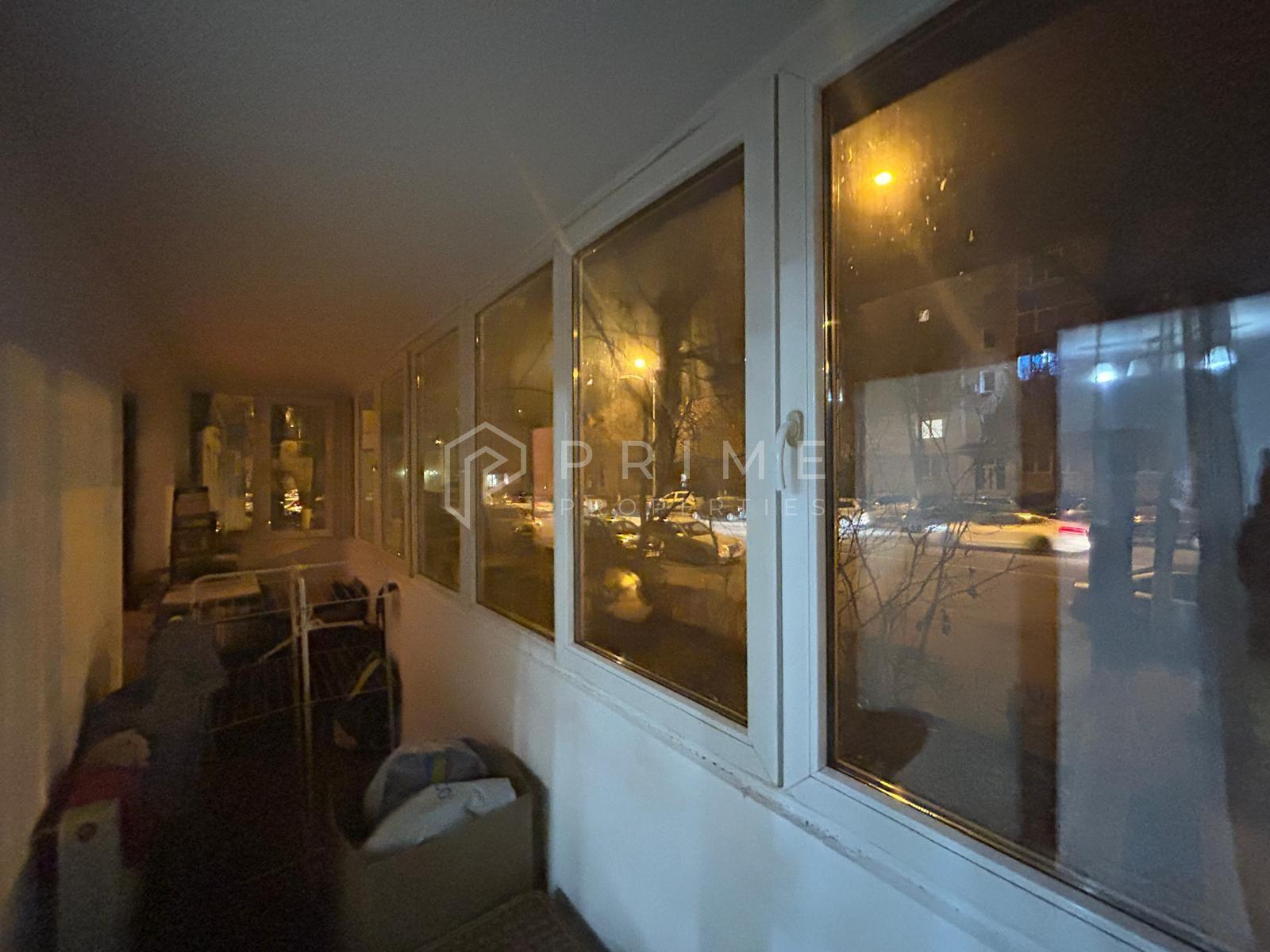Apartament 3 camere de vânzare – spațios, luminos- str. Cutezanței - 8