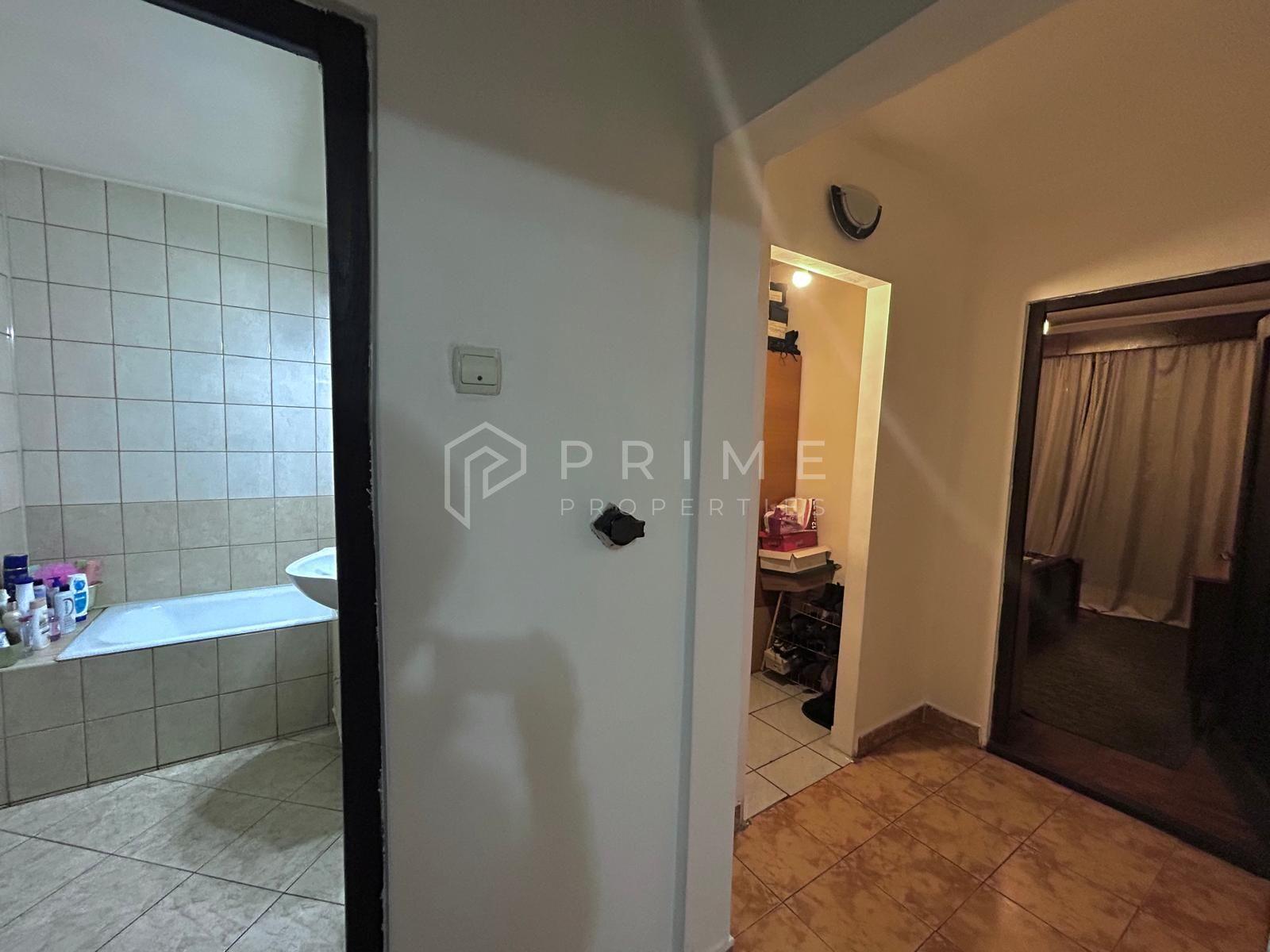 Apartament 3 camere de vânzare – spațios, luminos- str. Cutezanței - 6