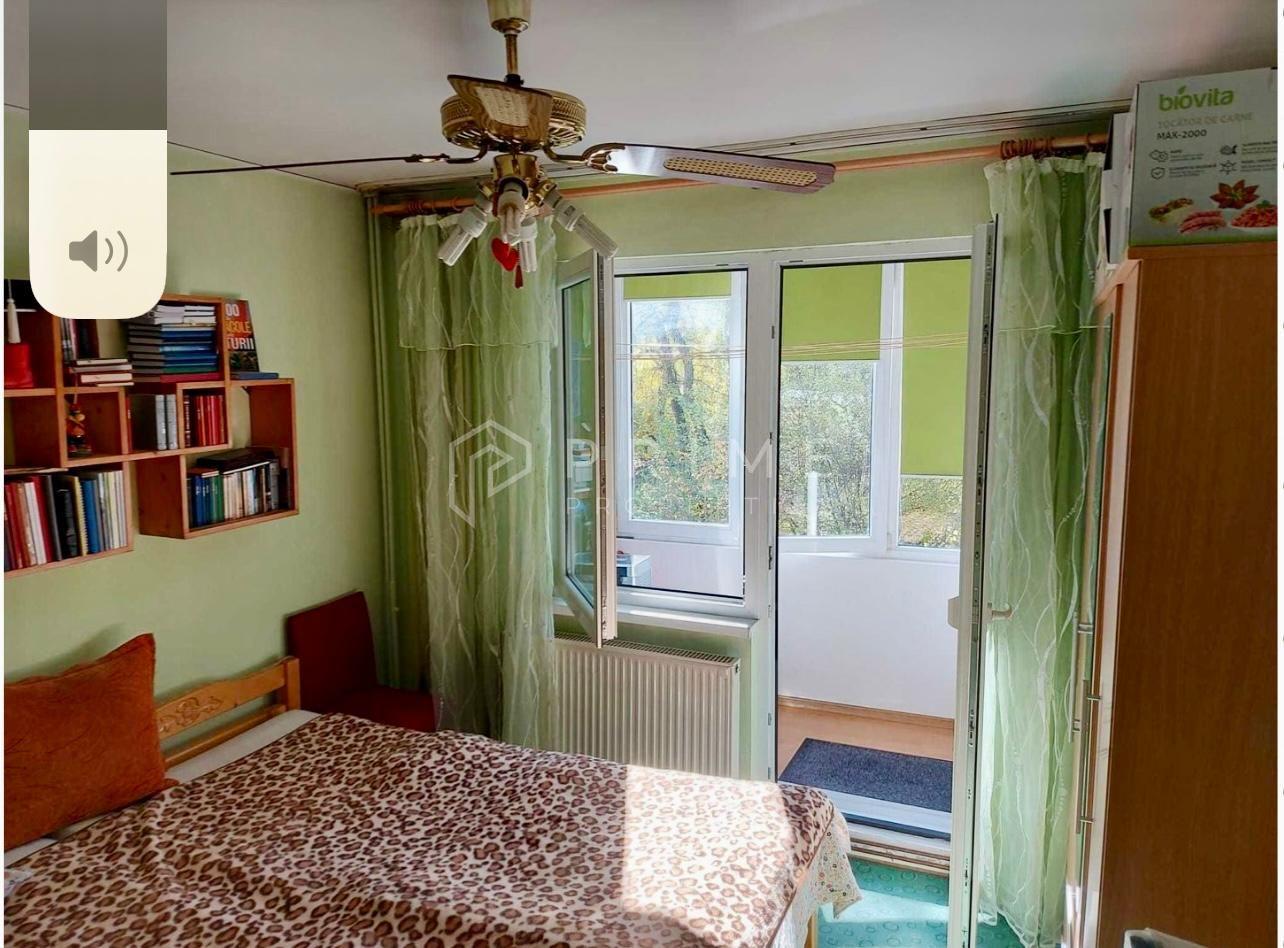 Apartament 2 camere decomandate, etaj intermediar - 1