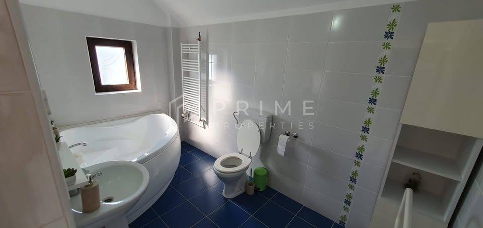 Casă individuală elegantă – Corunca, curte spațioasă - 7