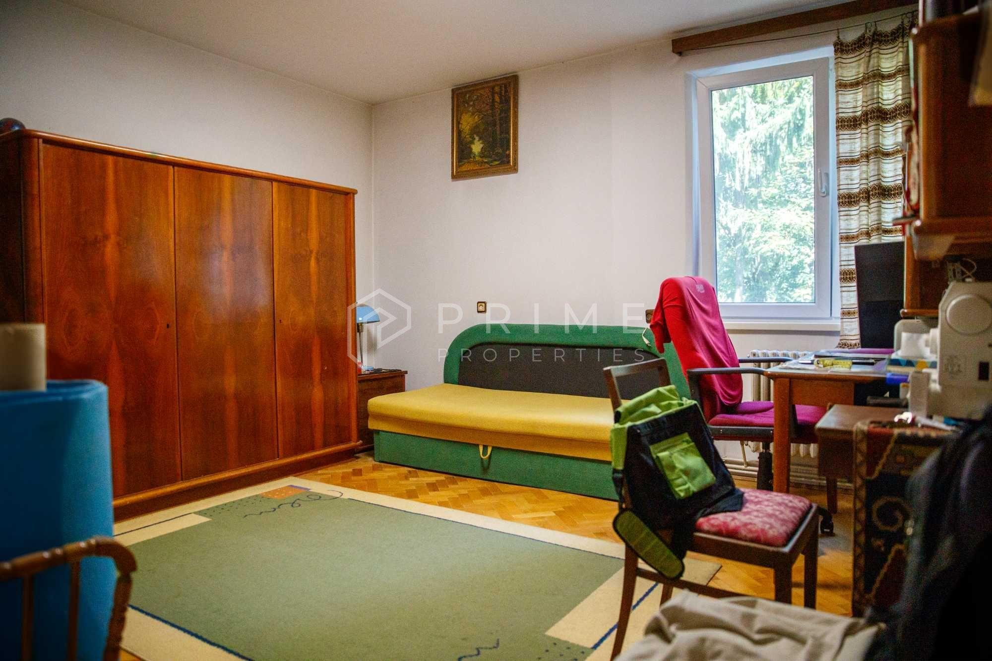 Apartament spațios cu 3 camere, decomandat – Zona 7 Noiembrie / UMFST - 4